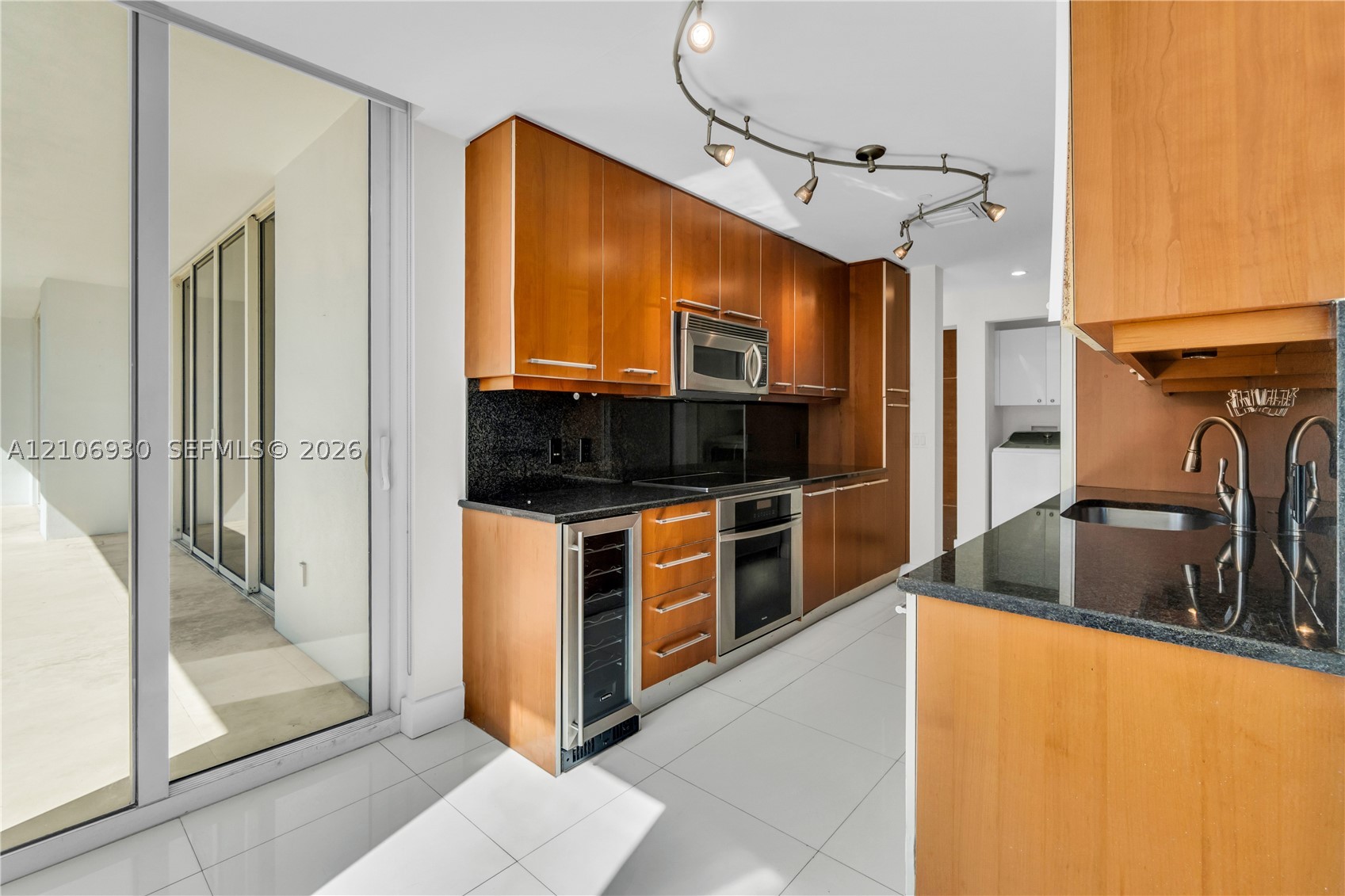 901 Brickell Key Blvd #1103 Miami, FL 33131