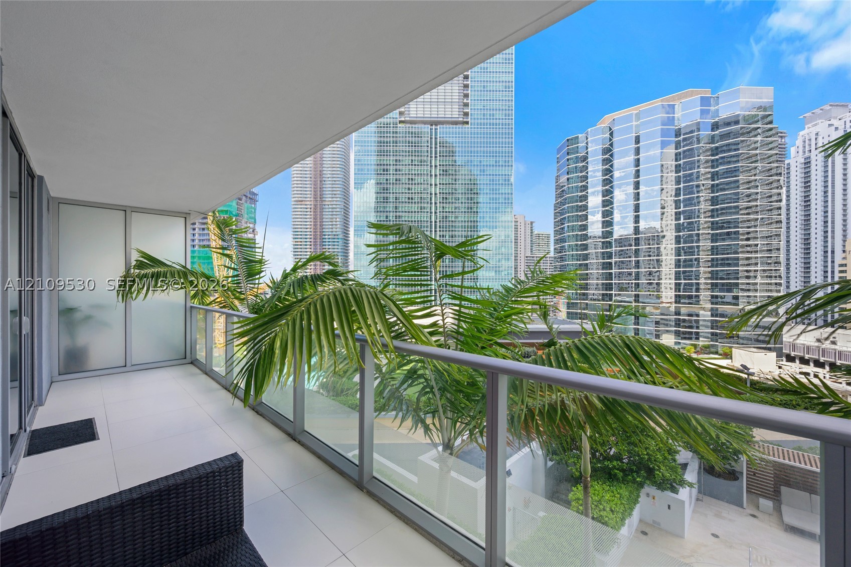 1300 Brickell Bay Dr #1600 Miami, FL 33131