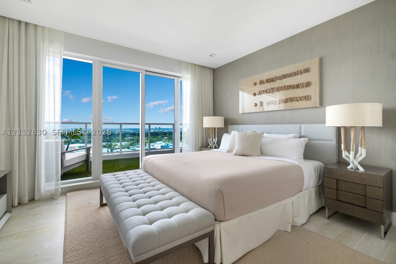 102 24th St #PH1717 Miami Beach, FL 33139
