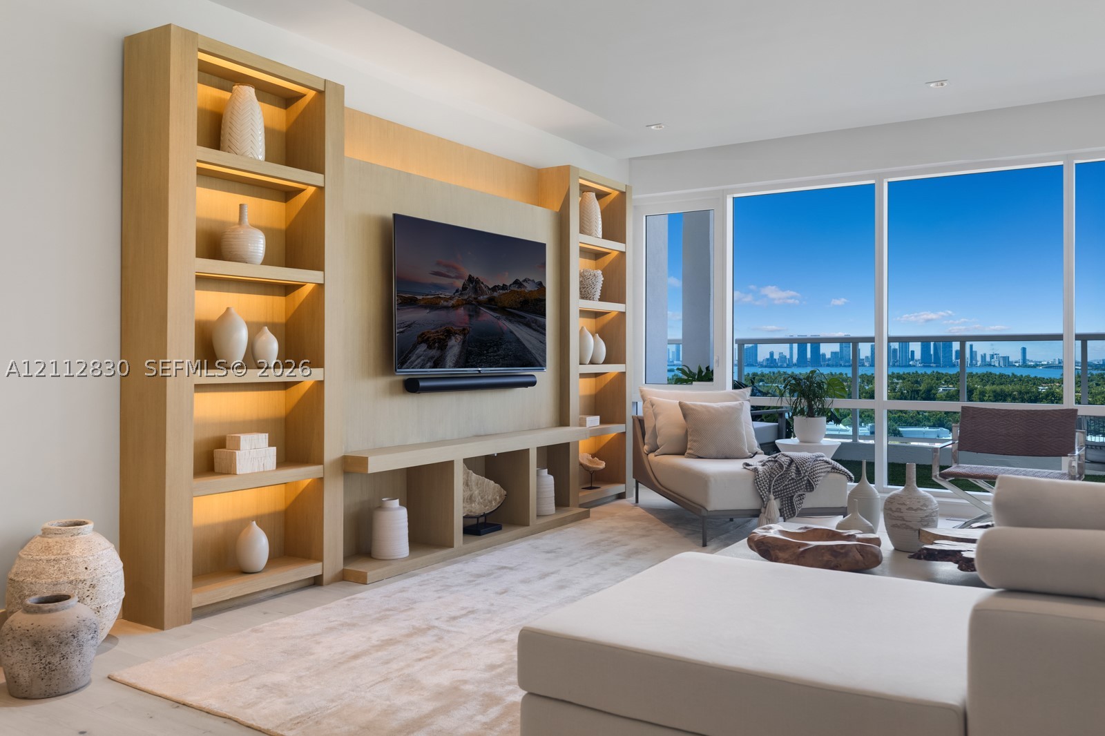 102 24th St #PH1717 Miami Beach, FL 33139
