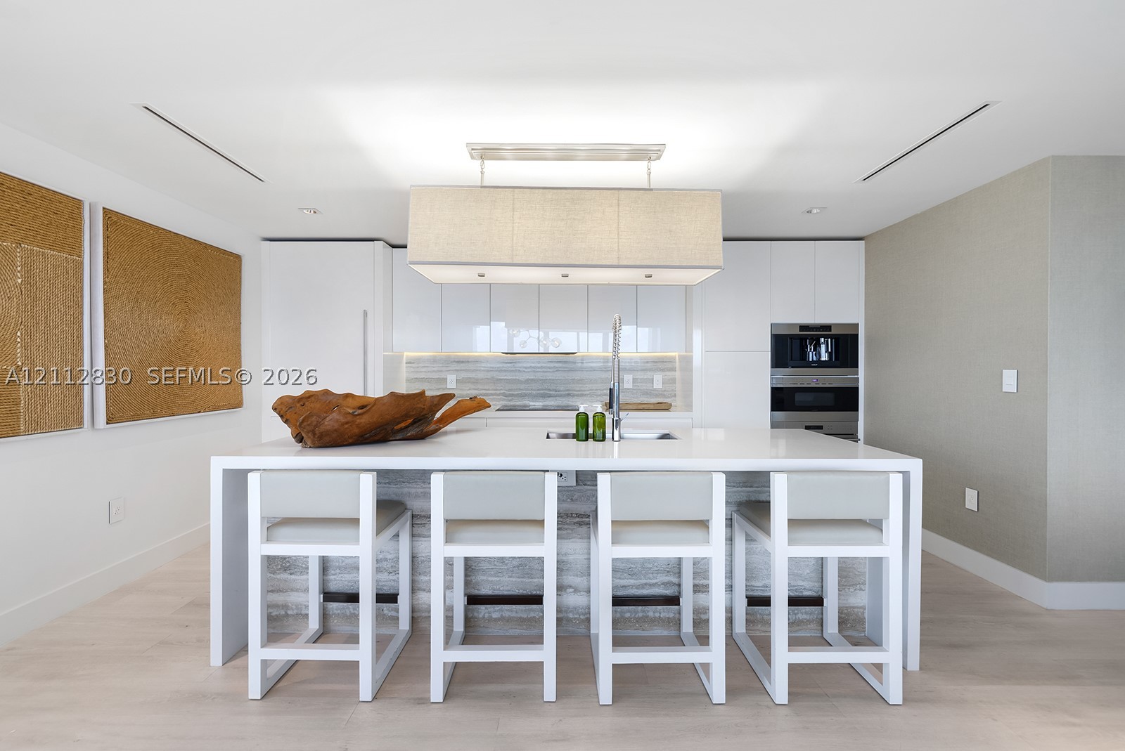 102 24th St #PH1717 Miami Beach, FL 33139