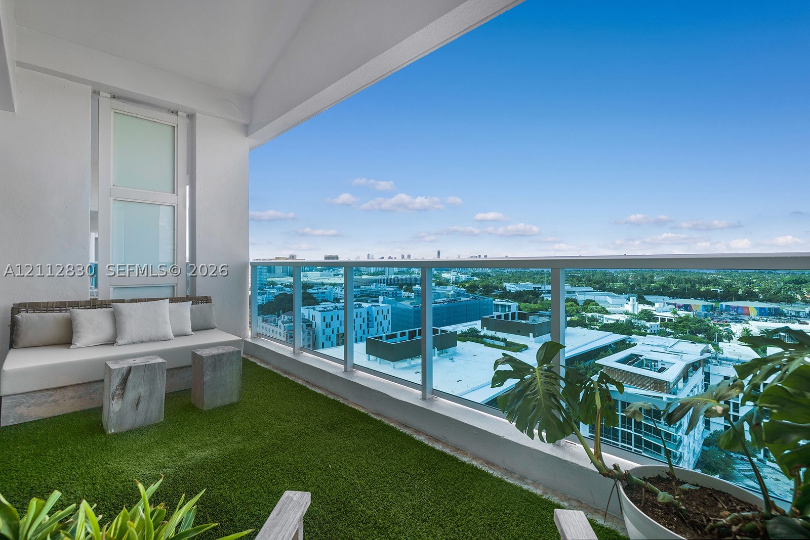 102 24th St #PH1717 Miami Beach, FL 33139