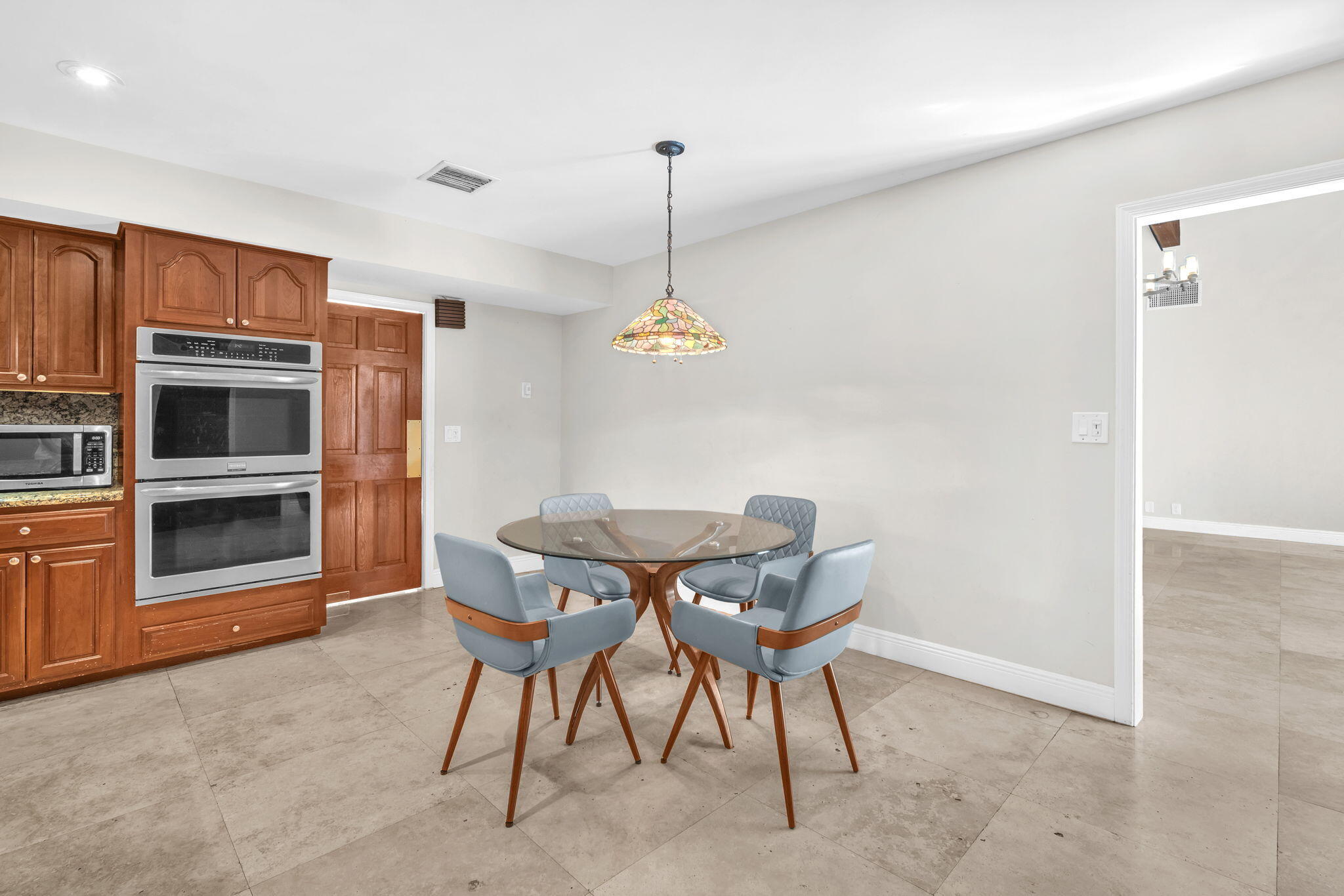 5820 SW 37th Fort Lauderdale, FL 33312