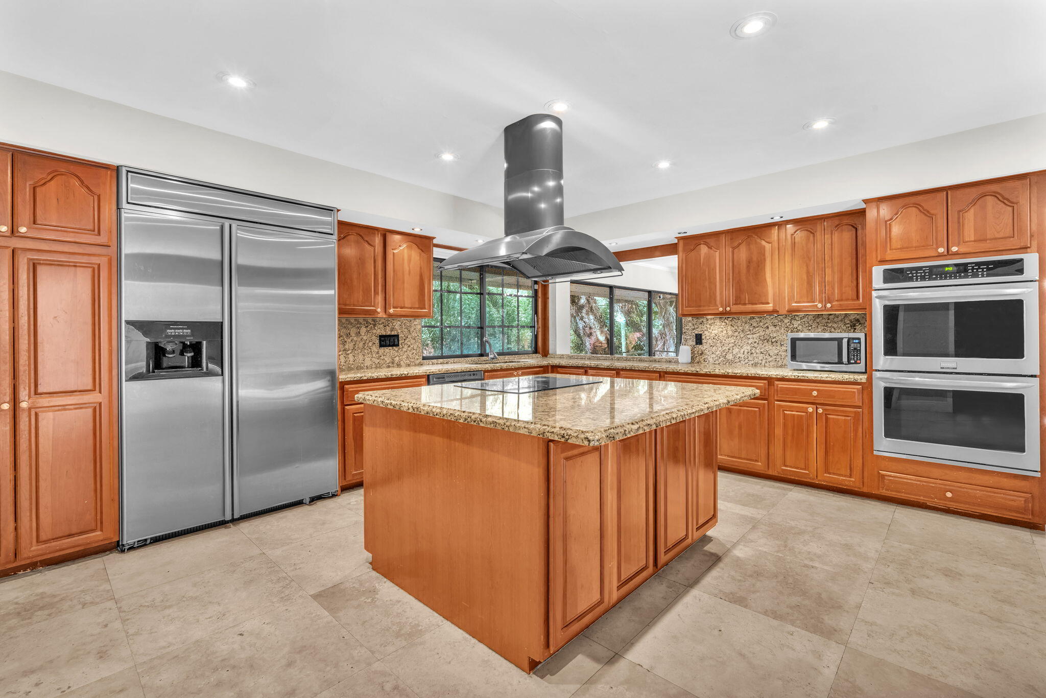 5820 SW 37th Fort Lauderdale, FL 33312