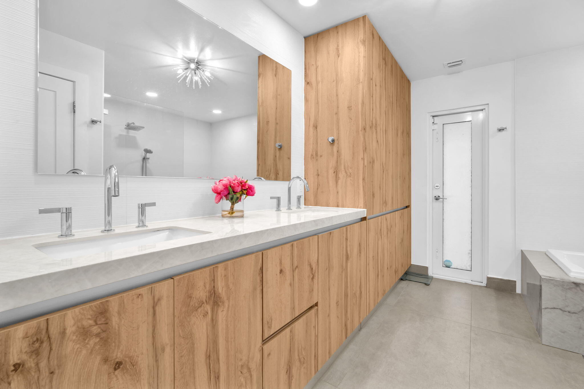 5820 SW 37th Fort Lauderdale, FL 33312