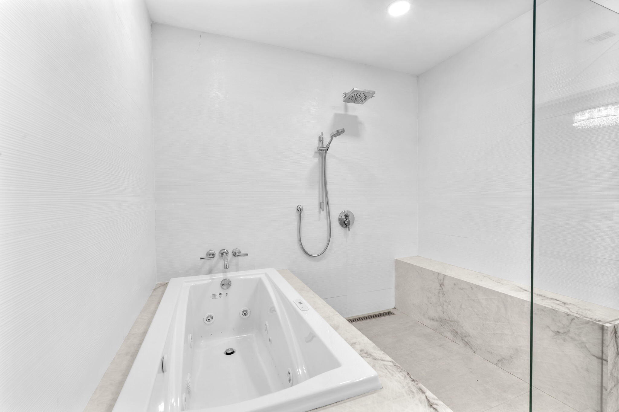 5820 SW 37th Fort Lauderdale, FL 33312