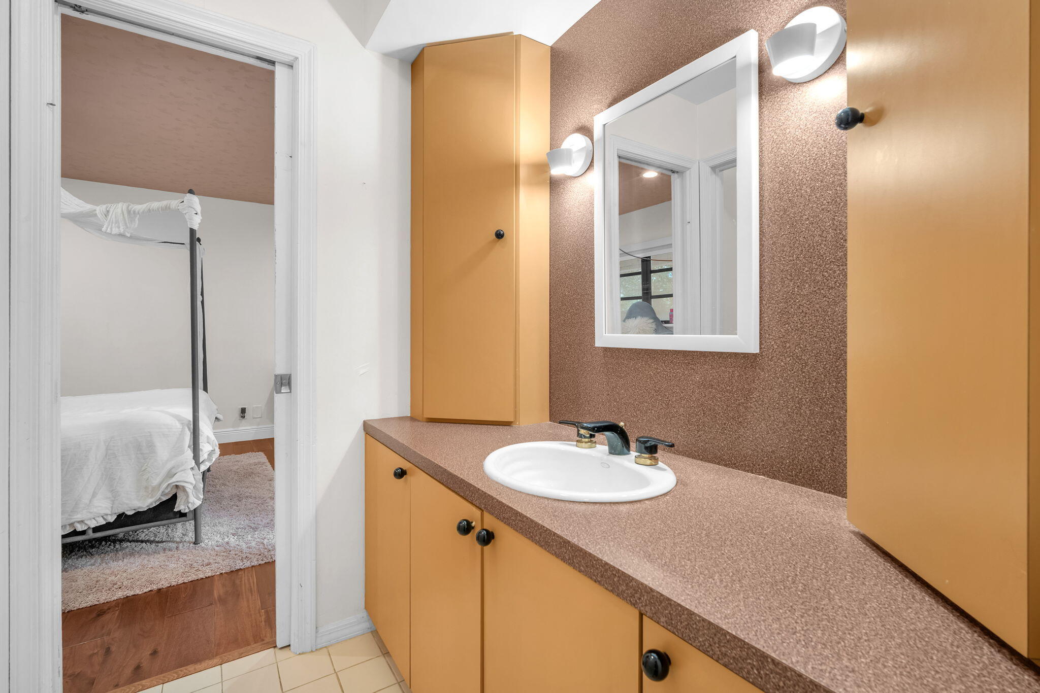 5820 SW 37th Fort Lauderdale, FL 33312