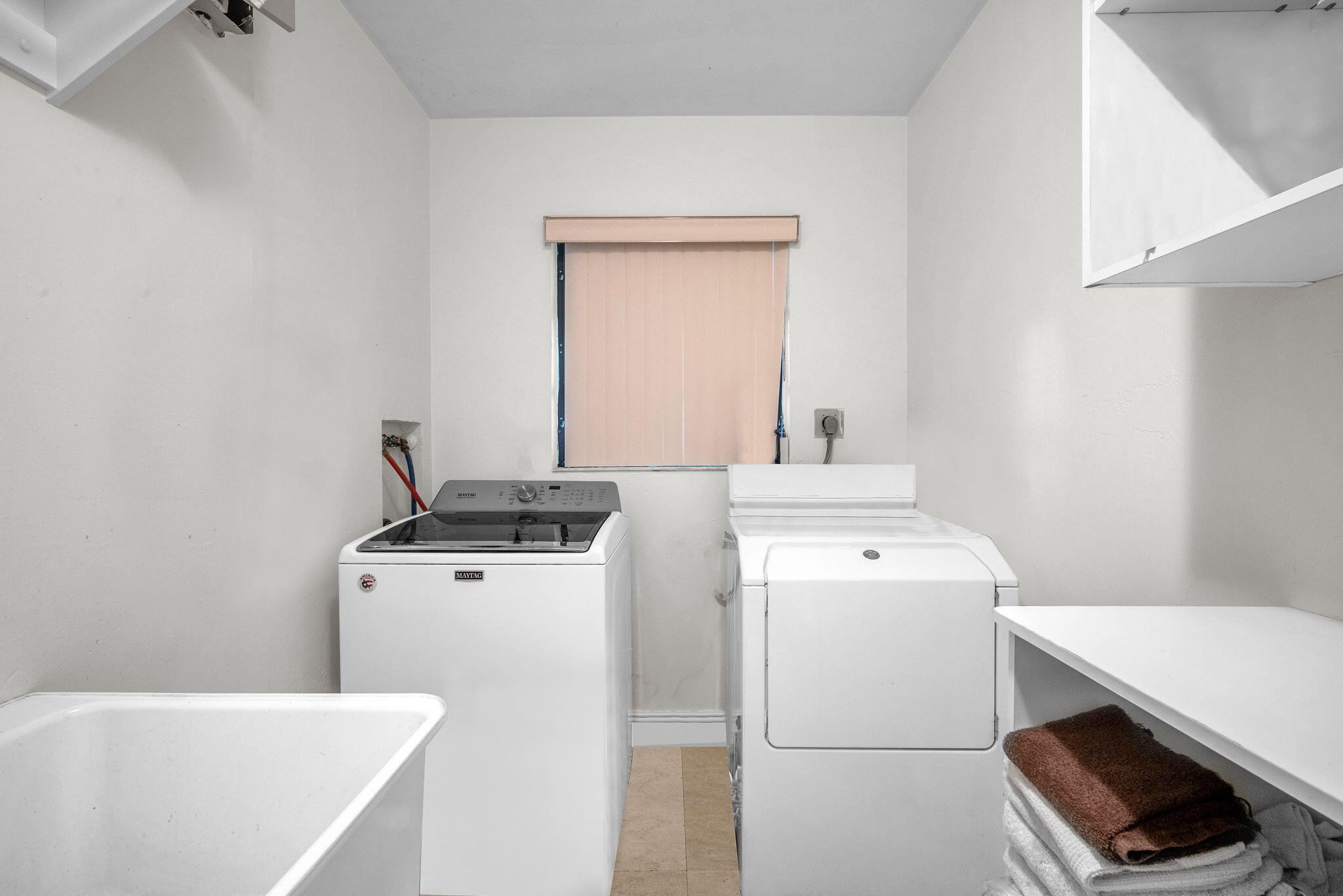 5820 SW 37th Fort Lauderdale, FL 33312