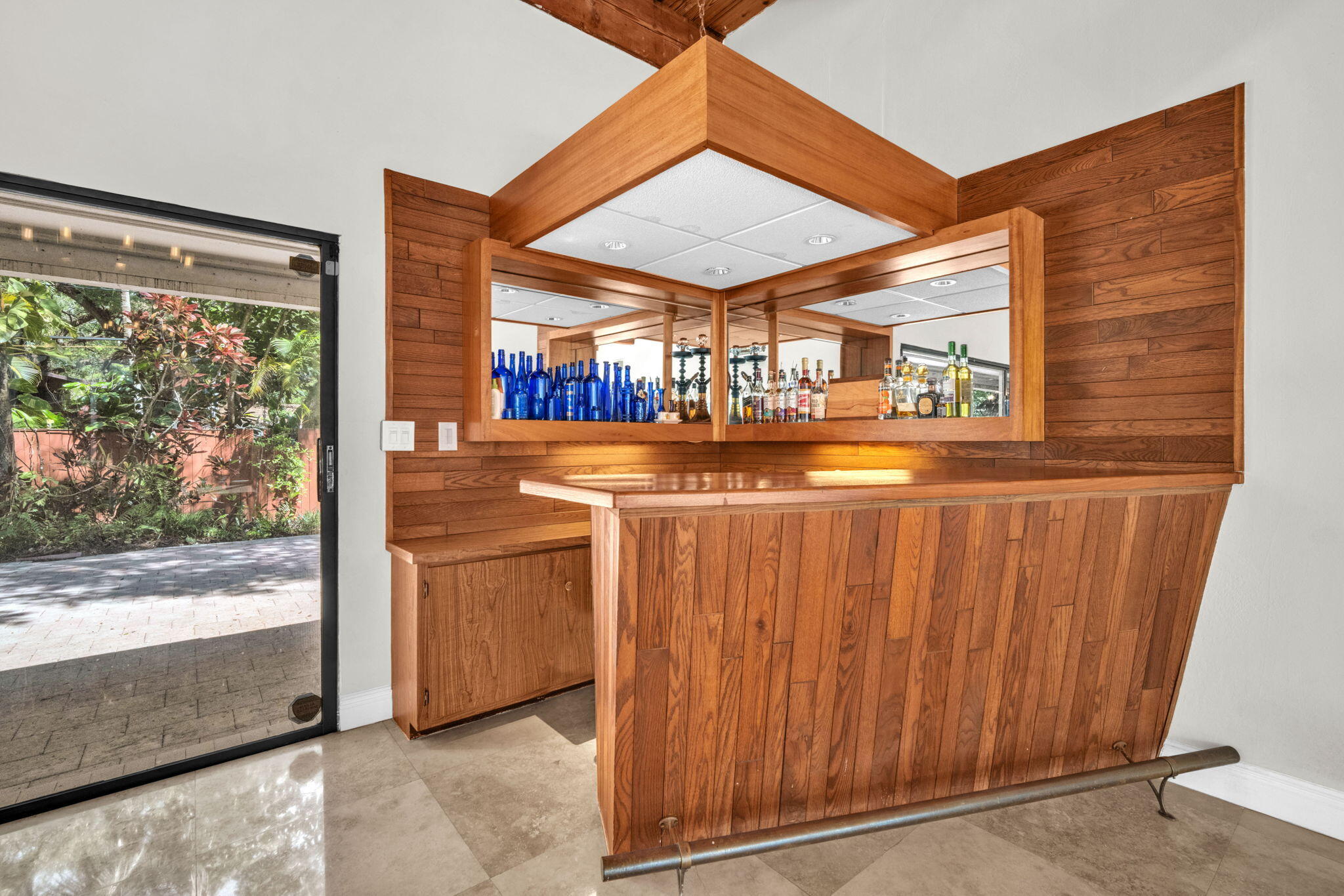 5820 SW 37th Fort Lauderdale, FL 33312