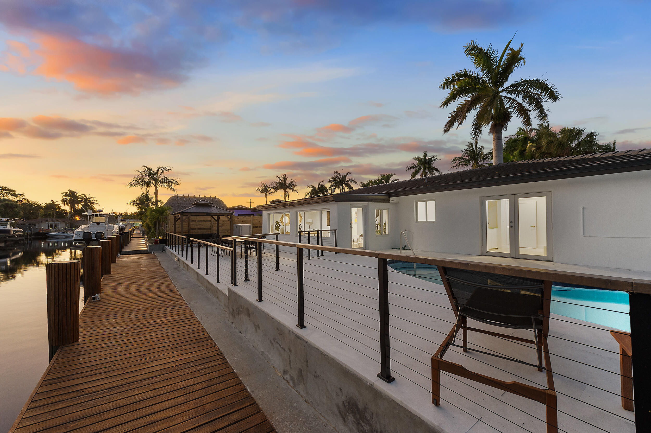 2280 SE 10th Pompano Beach, FL 33062