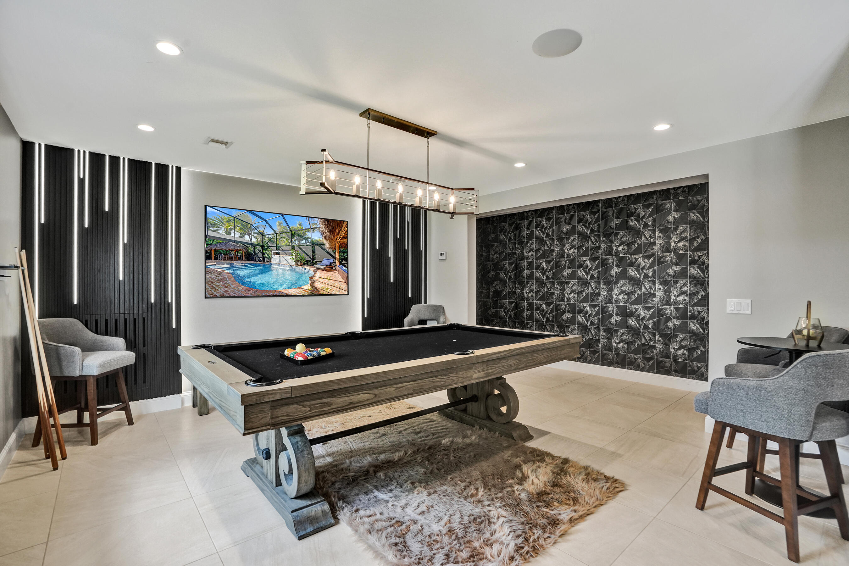 738 Middle Riv Fort Lauderdale, FL 33304