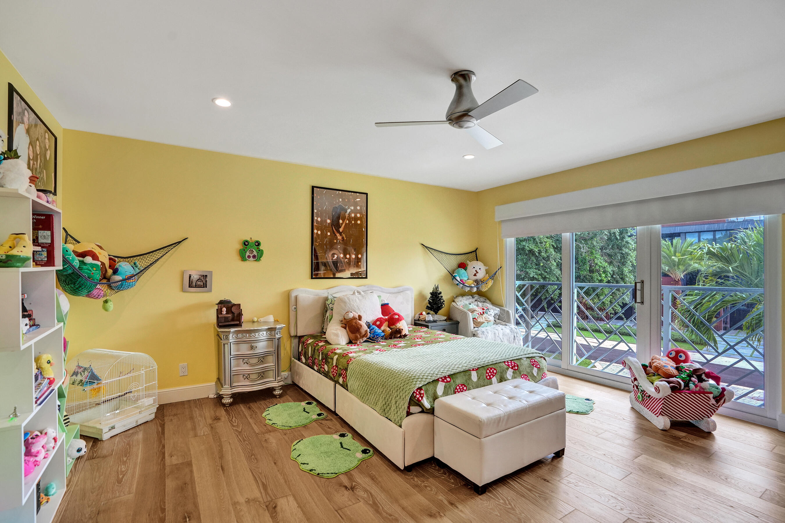 738 Middle Riv Fort Lauderdale, FL 33304