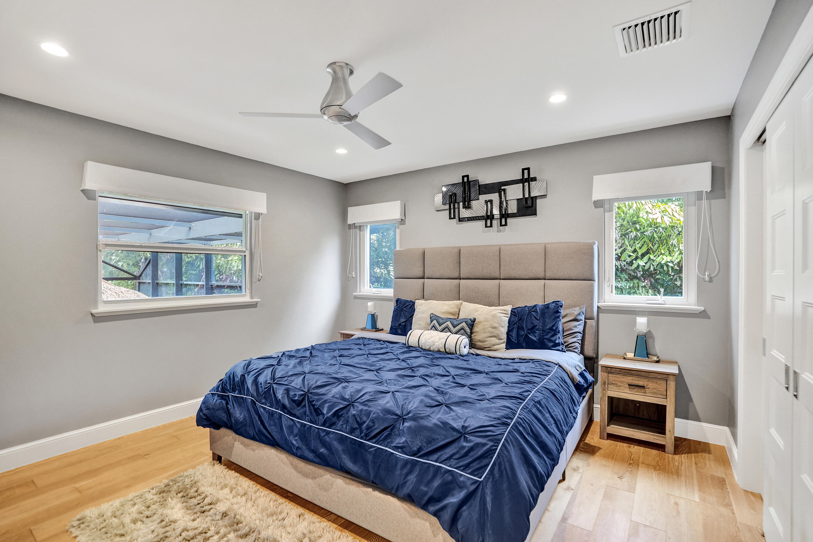 738 Middle Riv Fort Lauderdale, FL 33304