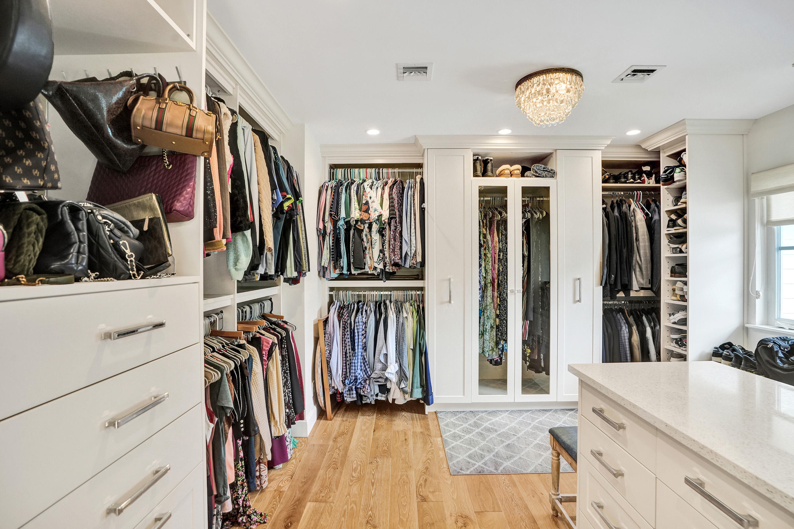 738 Middle Riv Fort Lauderdale, FL 33304