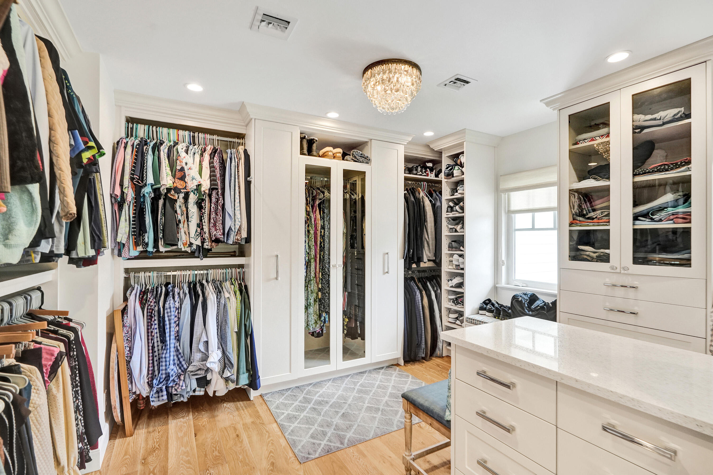 738 Middle Riv Fort Lauderdale, FL 33304