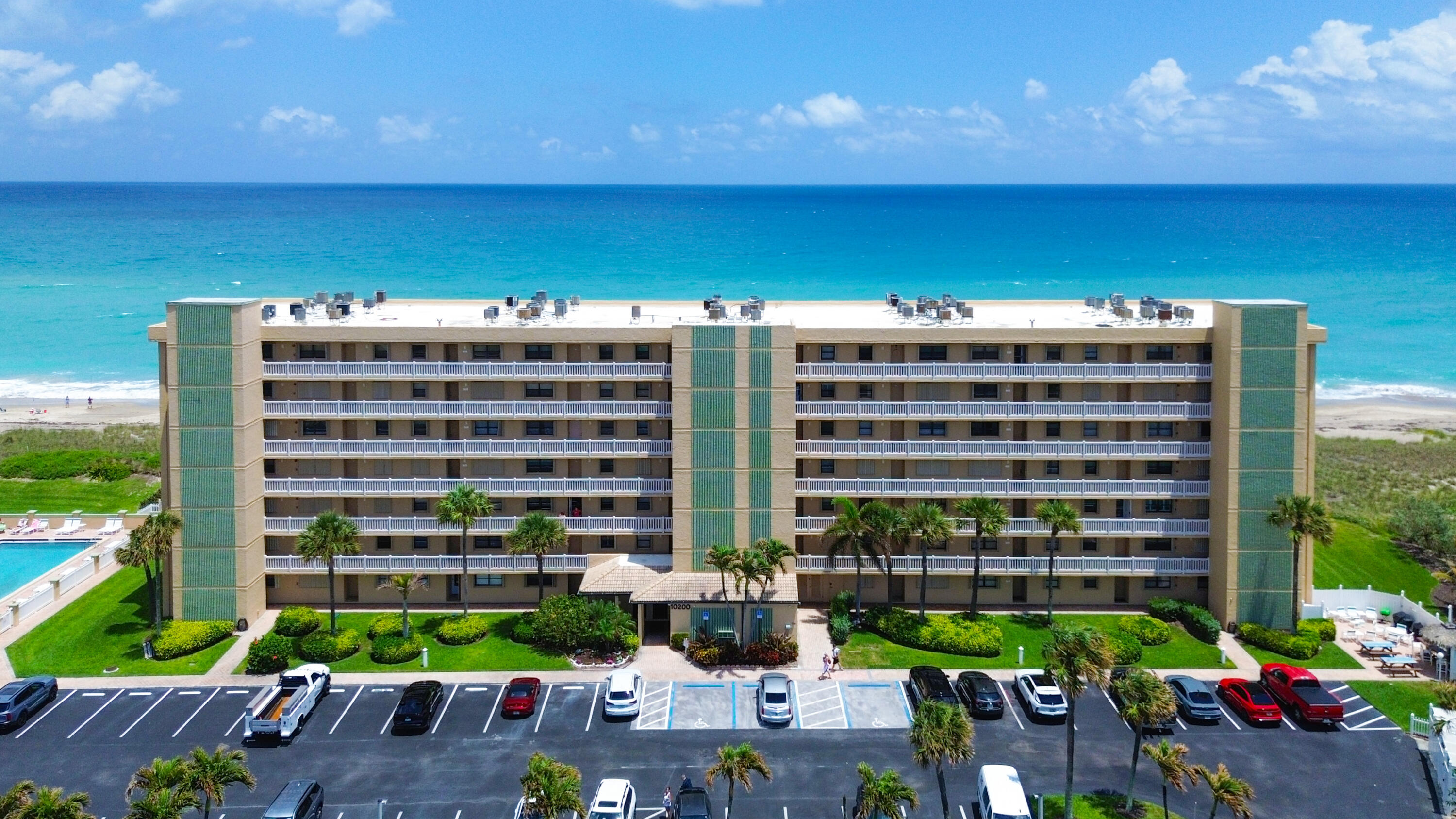 10200 S Ocean #409