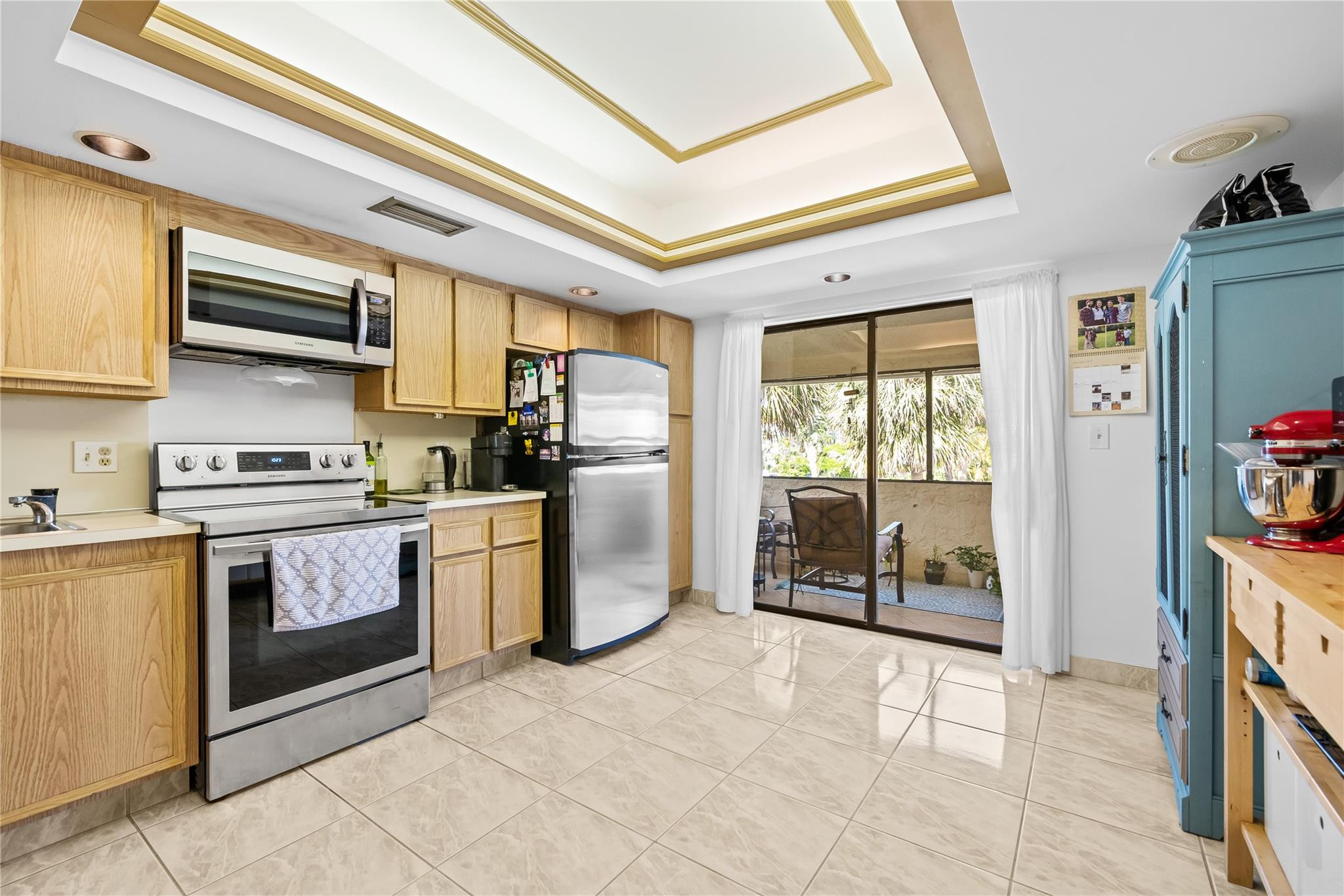 3225 NE 13th #201 Pompano Beach, FL 33062