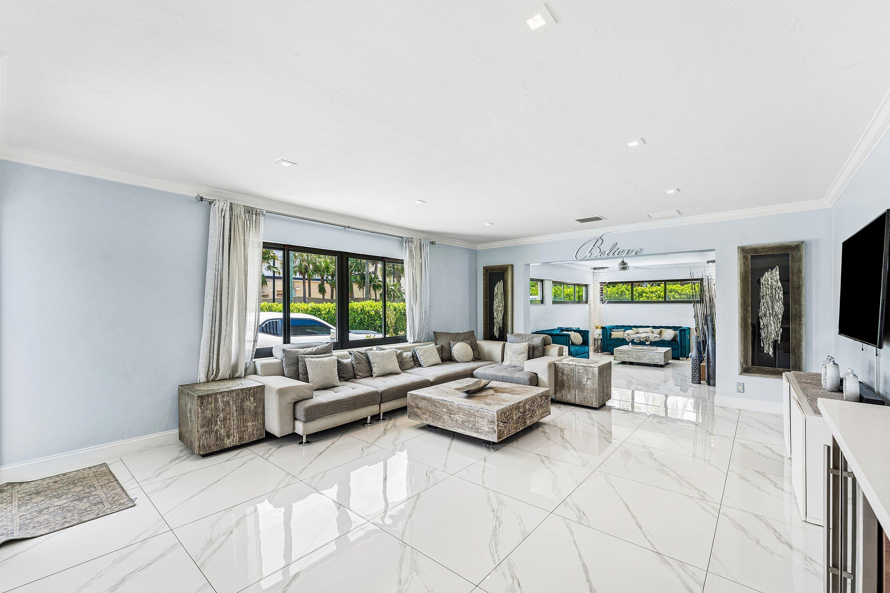 201 NE 26th Pompano Beach, FL 33062