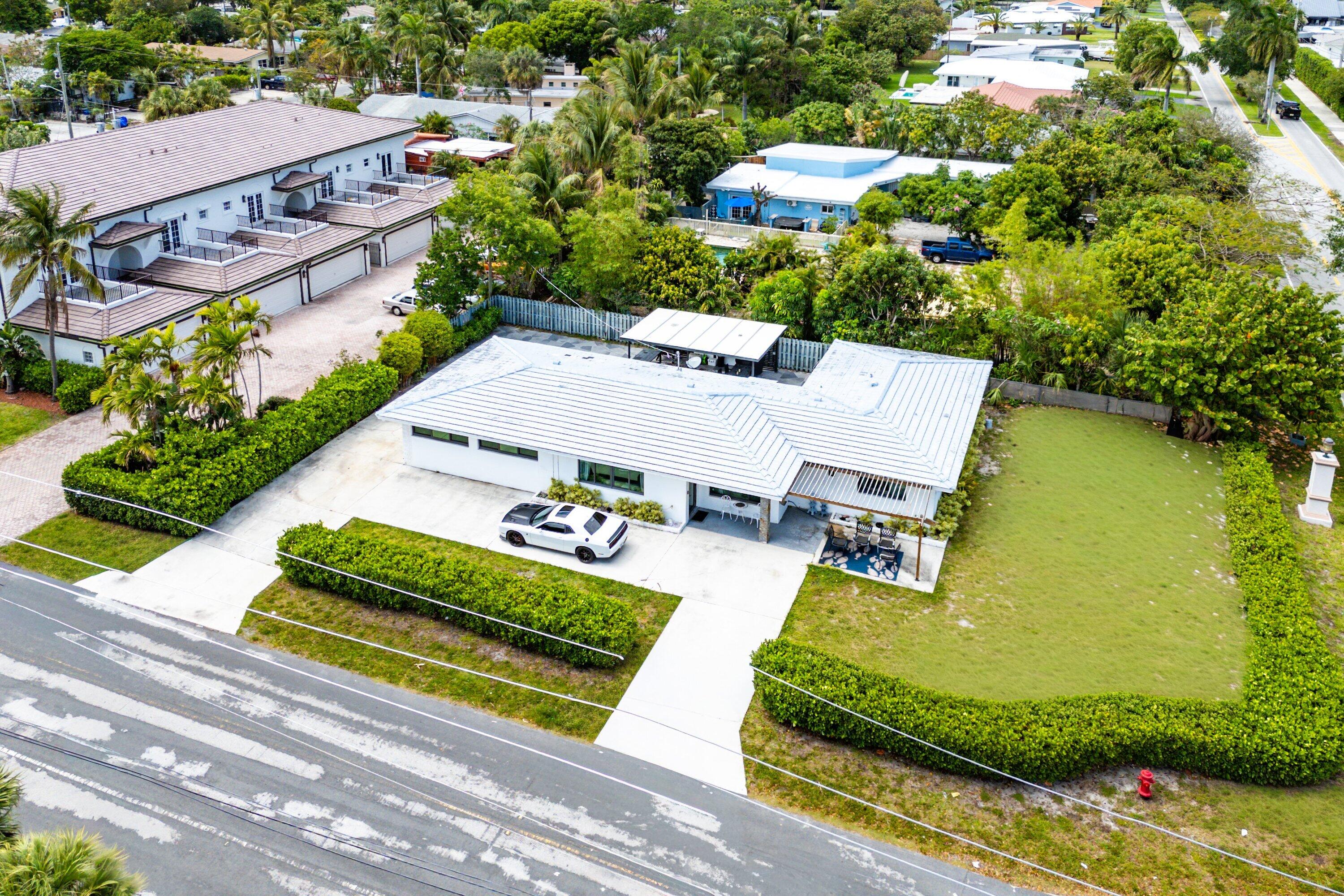 201 NE 26th Pompano Beach, FL 33062