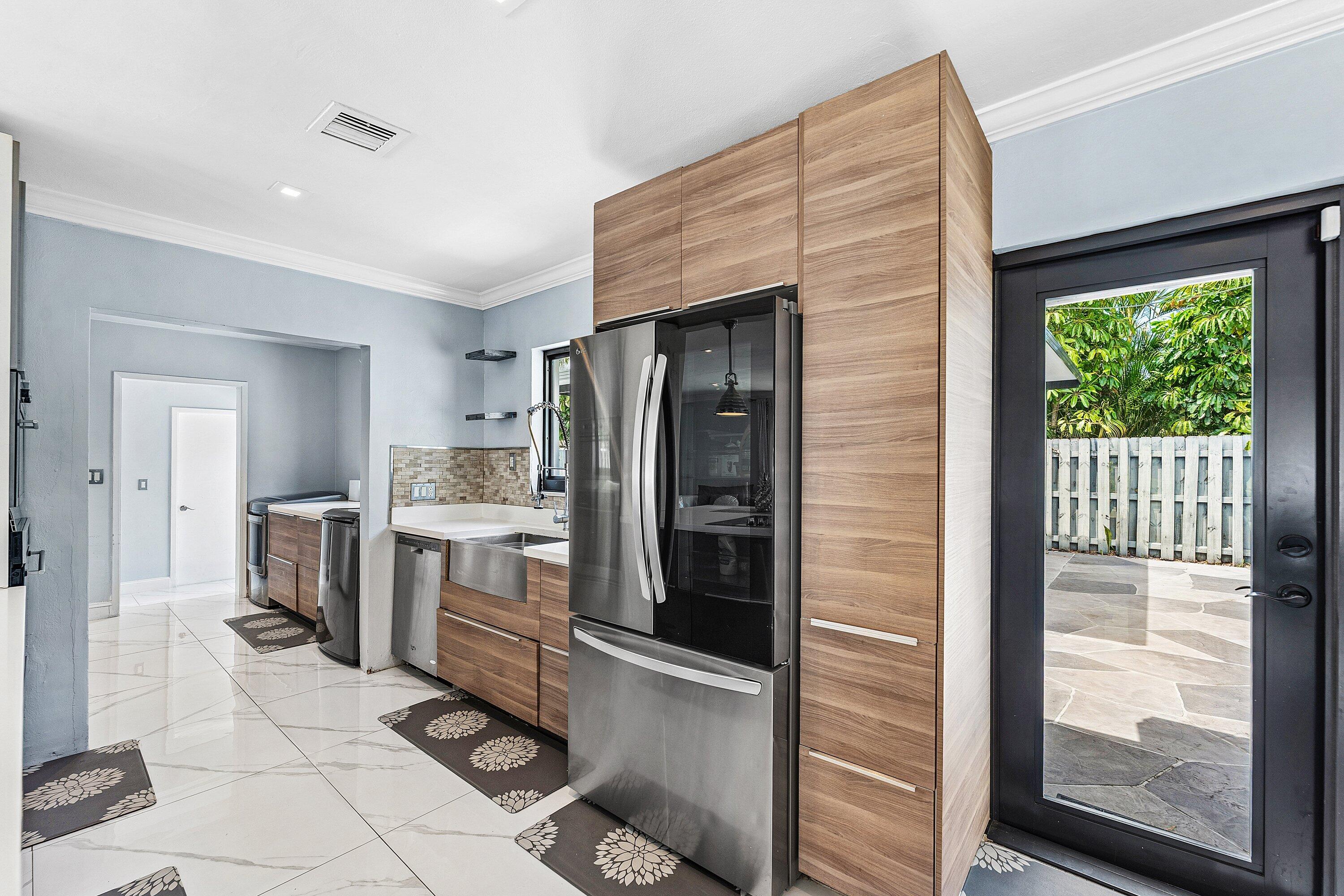 201 NE 26th Pompano Beach, FL 33062