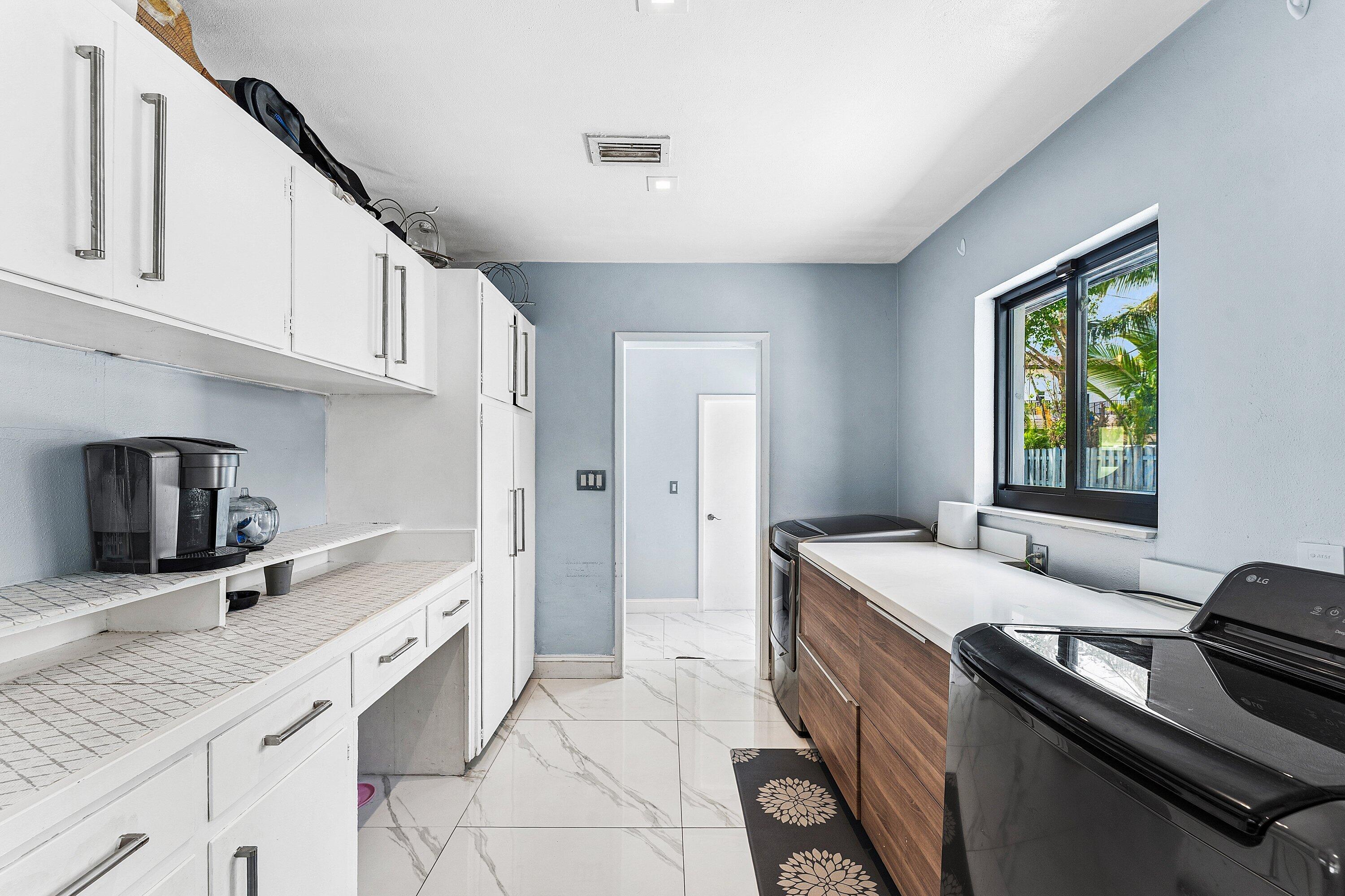201 NE 26th Pompano Beach, FL 33062