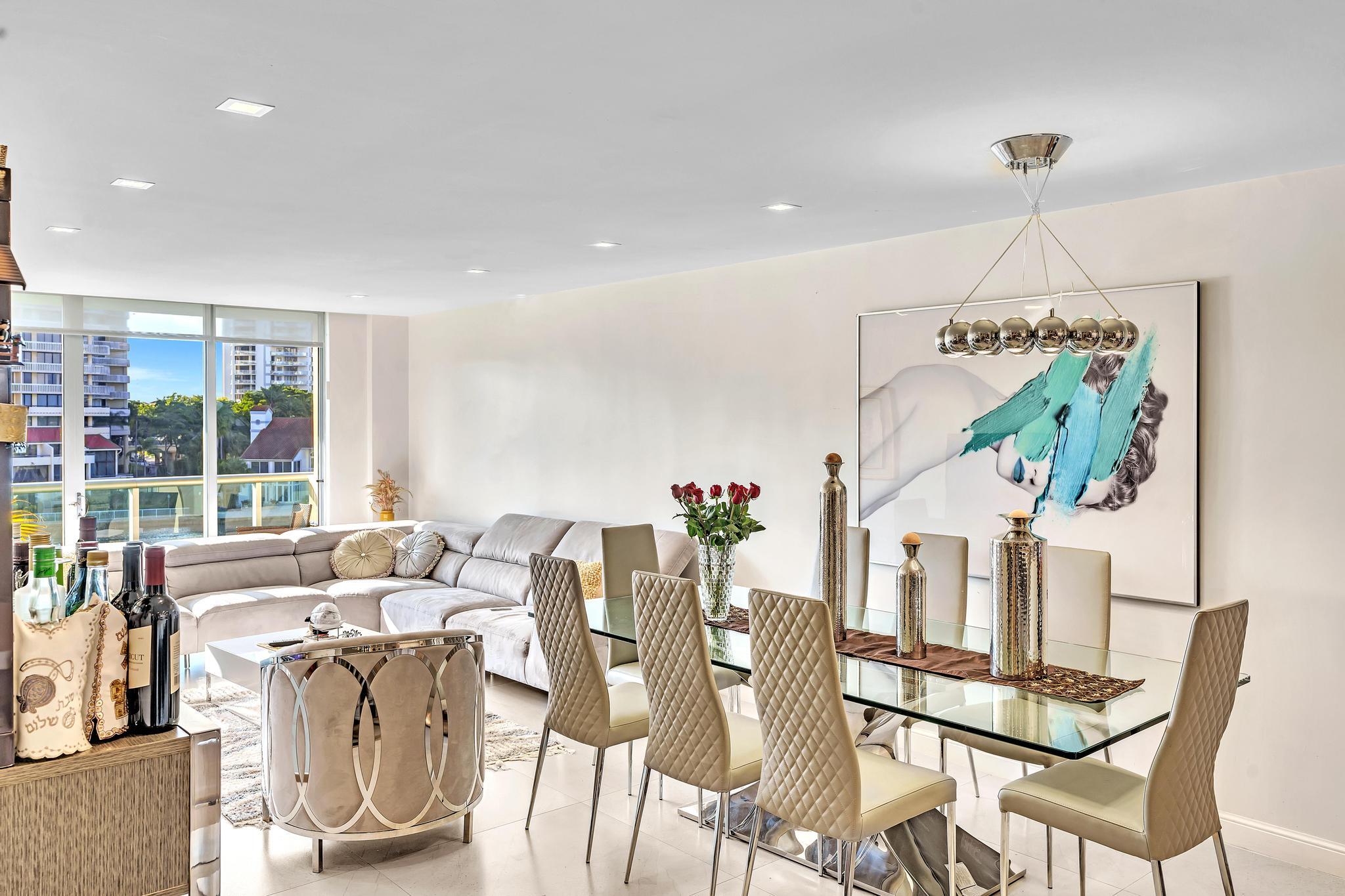 19390 Collins #421 Sunny Isles Beach, FL 33160