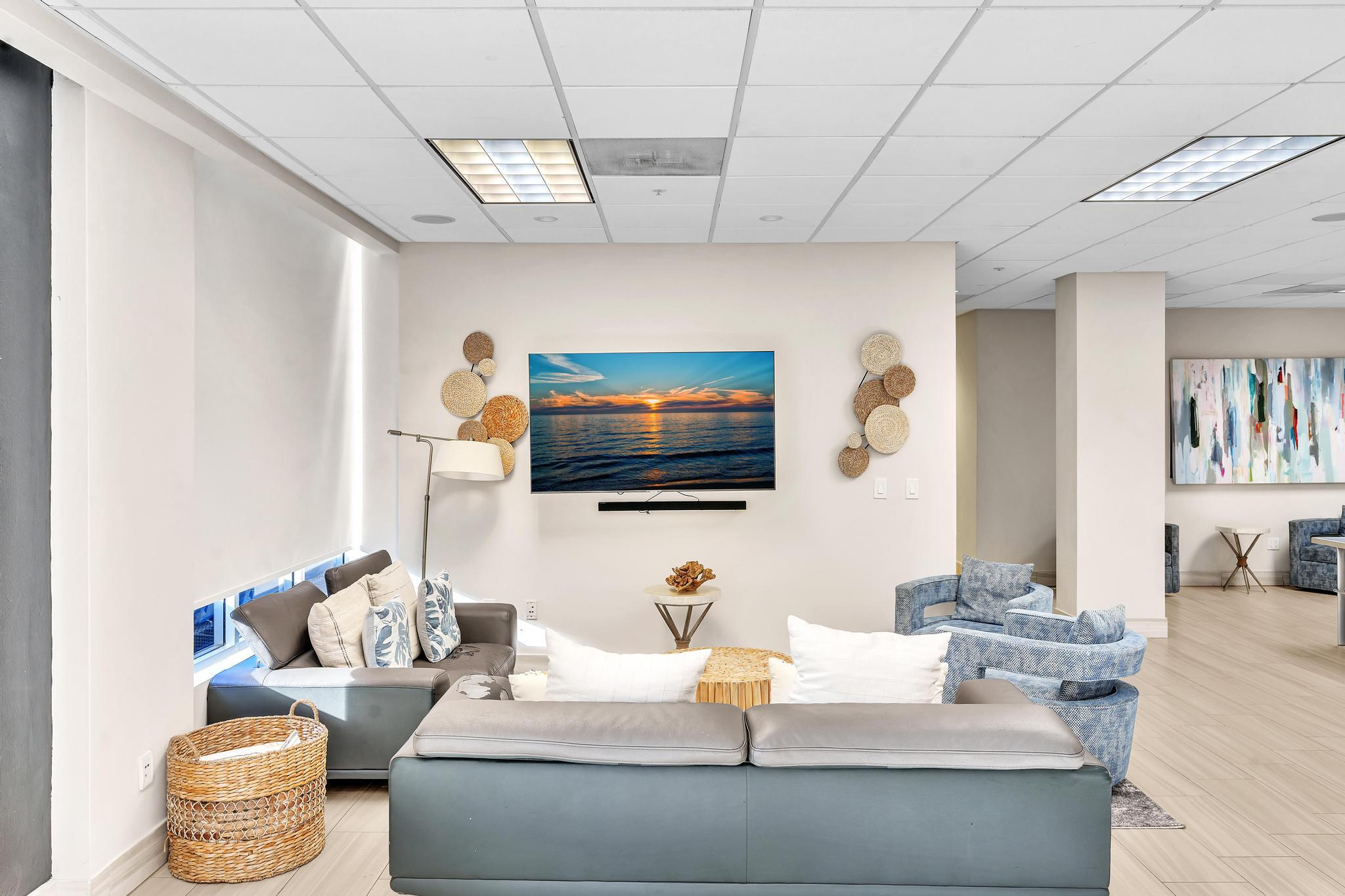 19390 Collins #421 Sunny Isles Beach, FL 33160