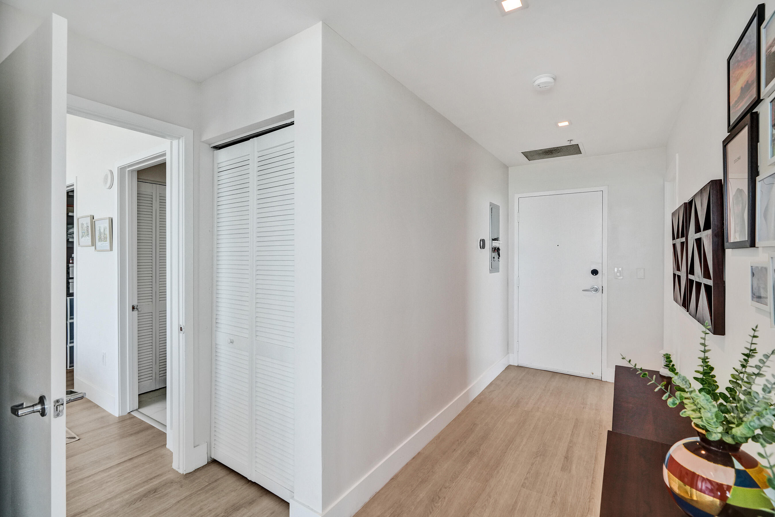 3470 E Coast #H2704 Miami, FL 33137