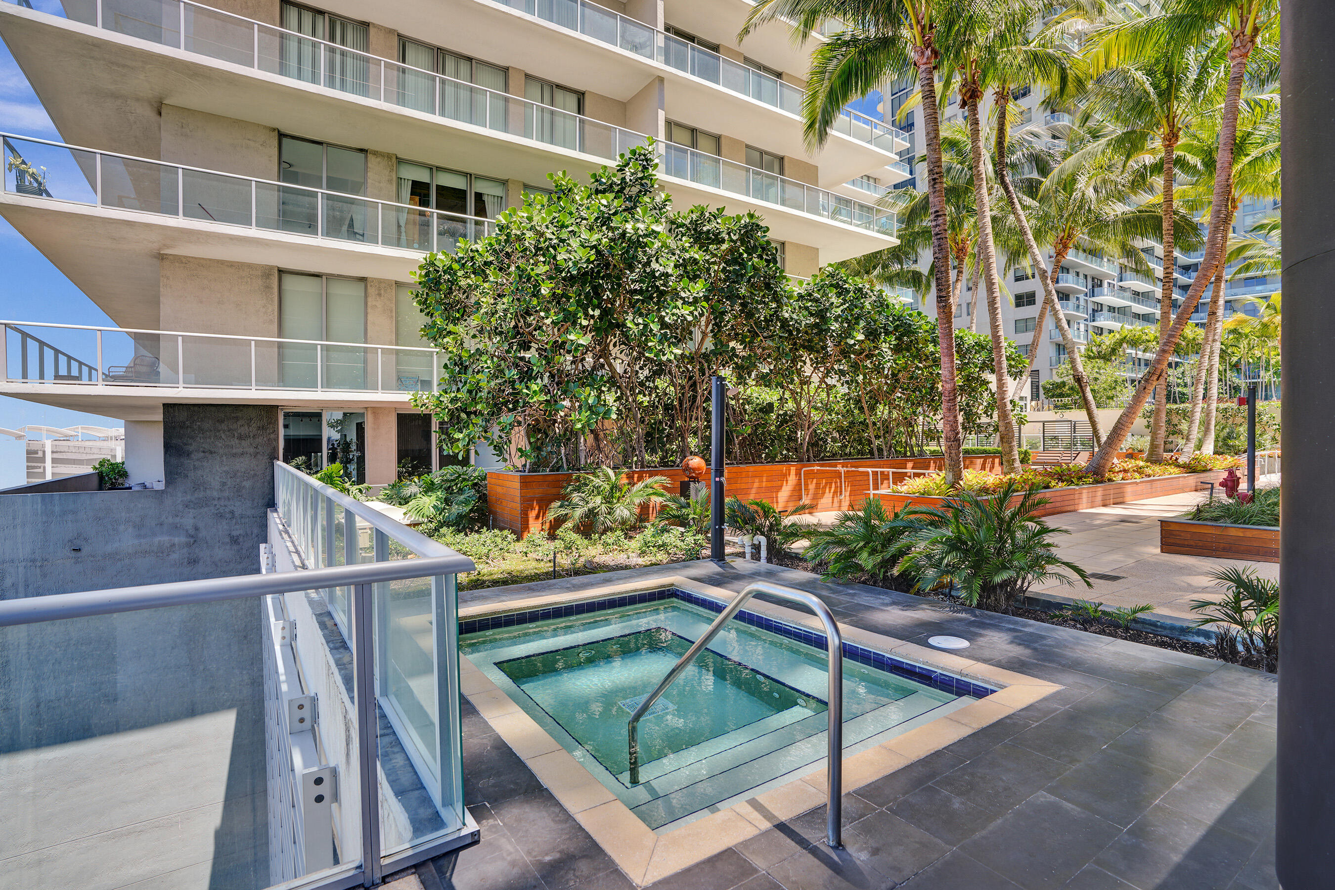 3470 E Coast #H2704 Miami, FL 33137