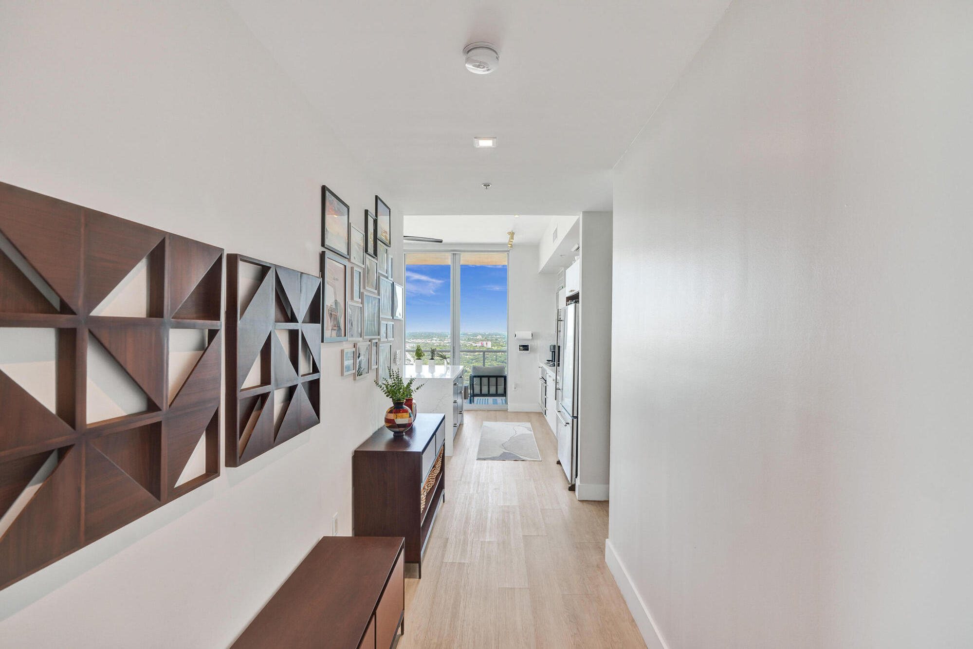 3470 E Coast #H2704 Miami, FL 33137
