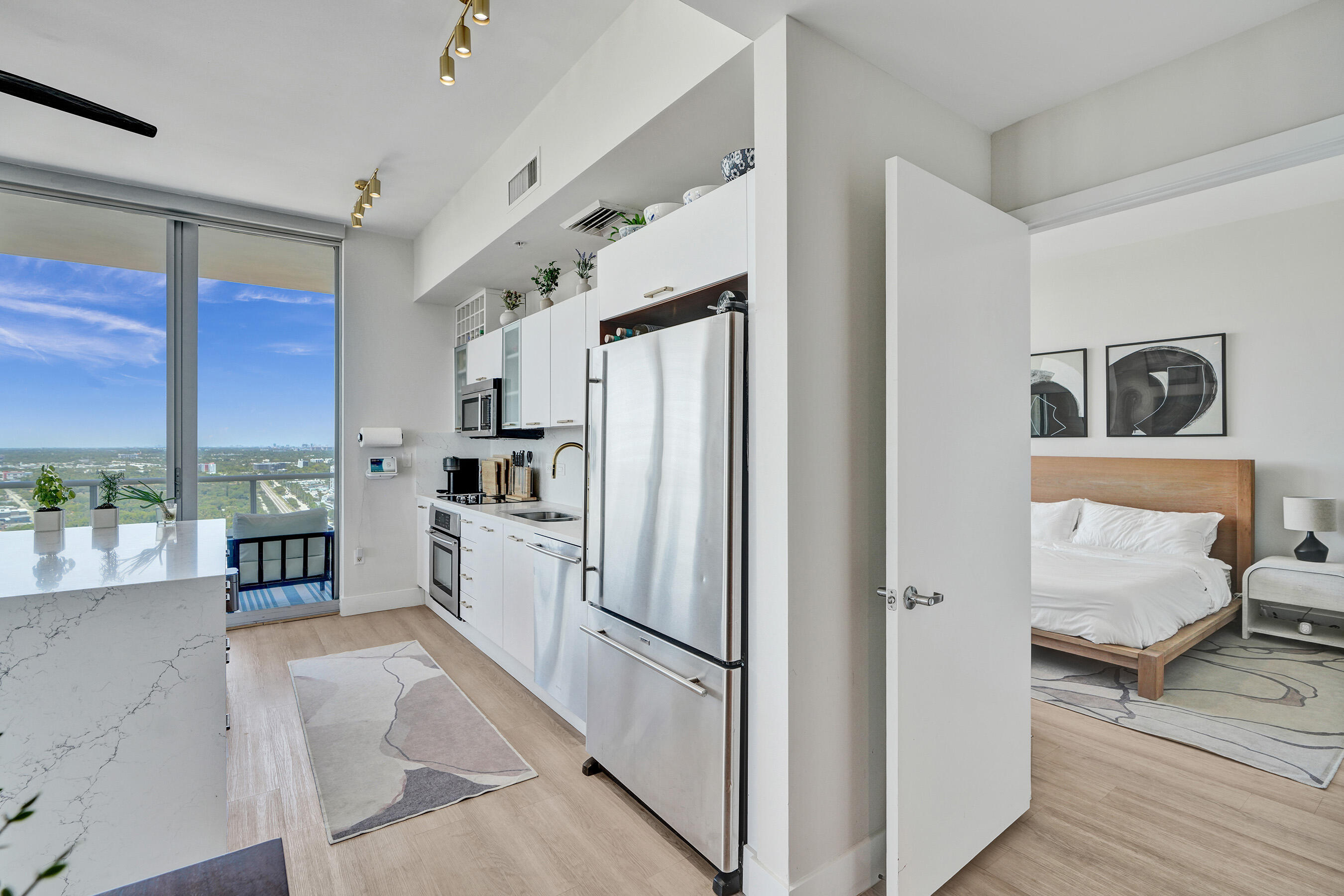 3470 E Coast #H2704 Miami, FL 33137