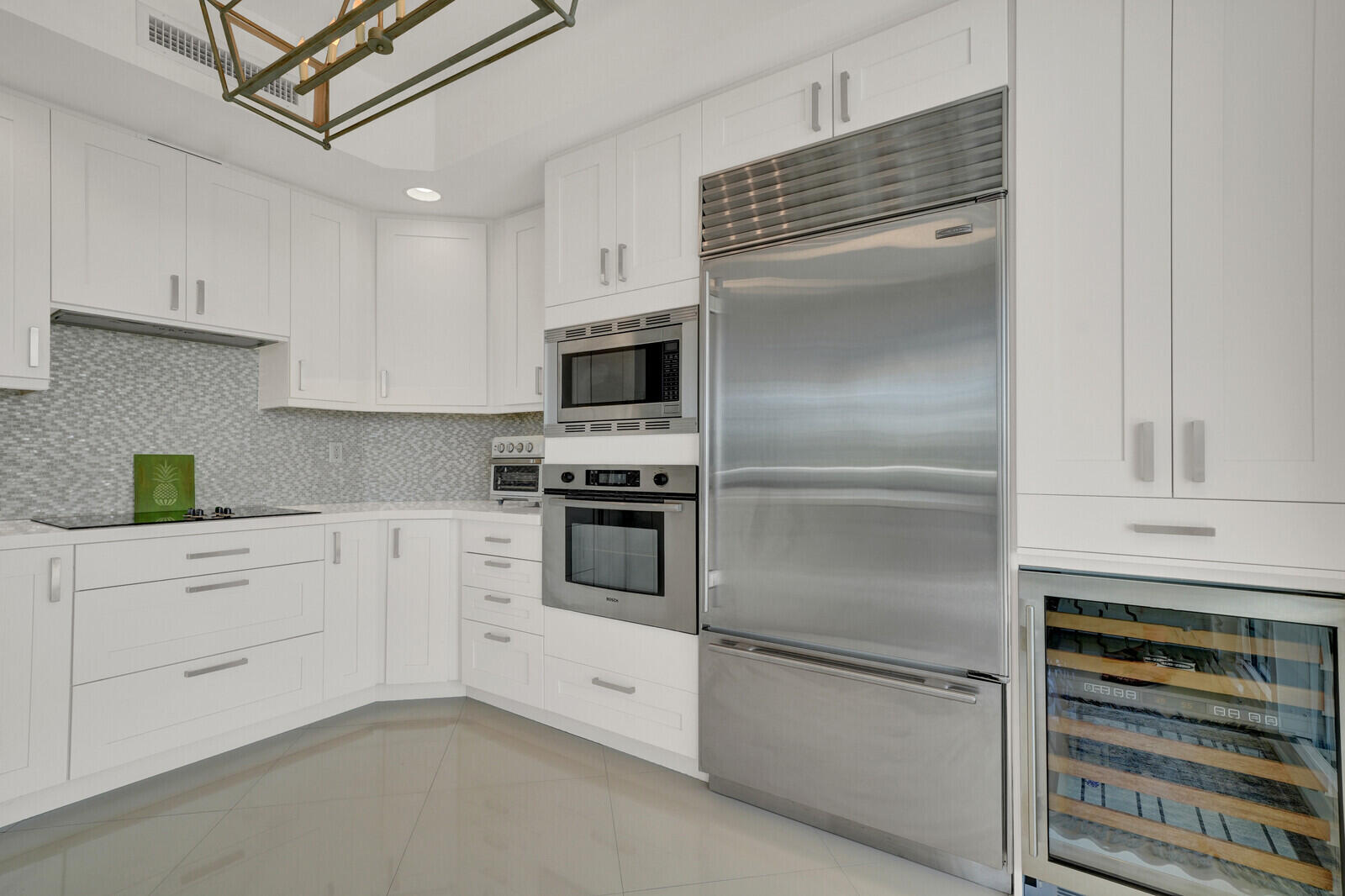 2700 N Ocean Riviera Beach, FL 33404