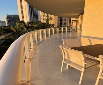 2700 N Ocean Riviera Beach, FL 33404