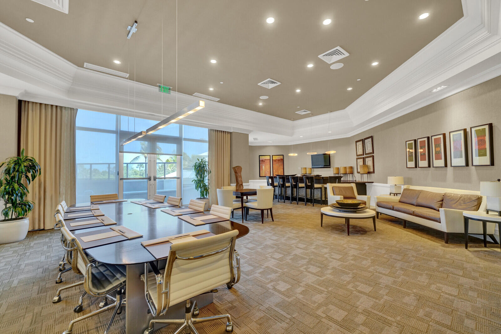 2700 N Ocean Riviera Beach, FL 33404