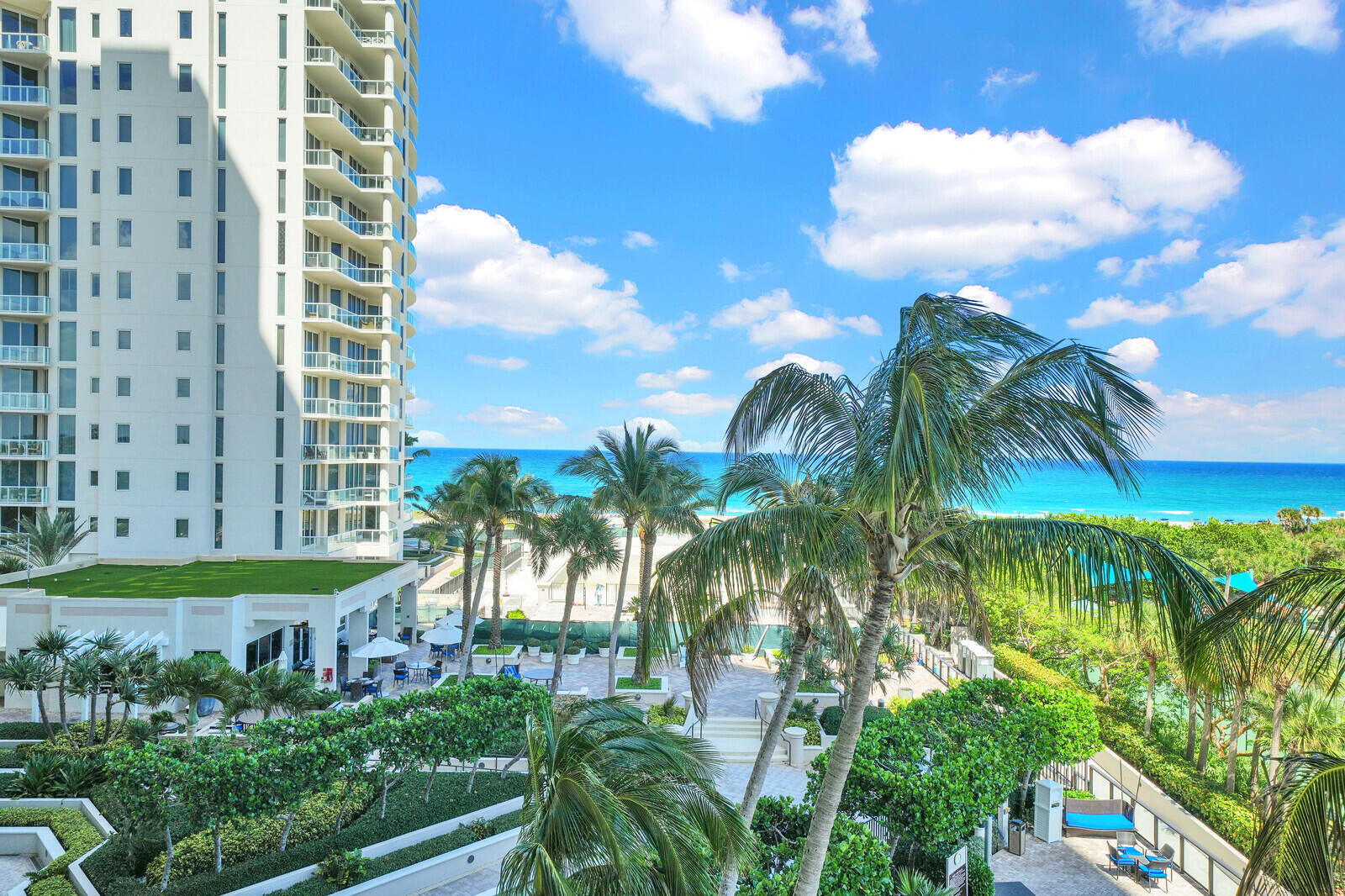 2700 N Ocean Riviera Beach, FL 33404