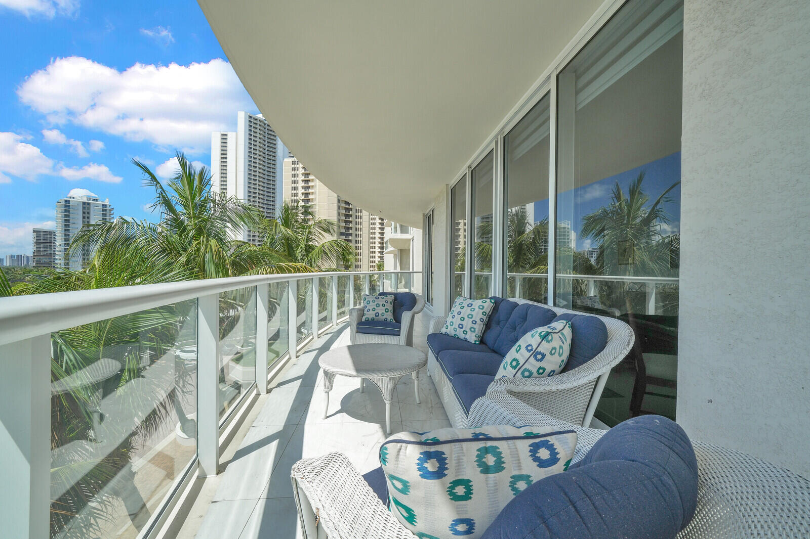 2700 N Ocean Riviera Beach, FL 33404
