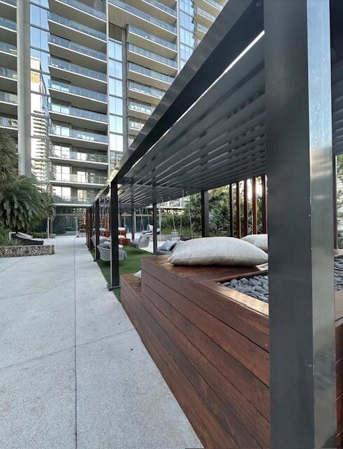 88 SW 7th #1006 Miami, FL 33130