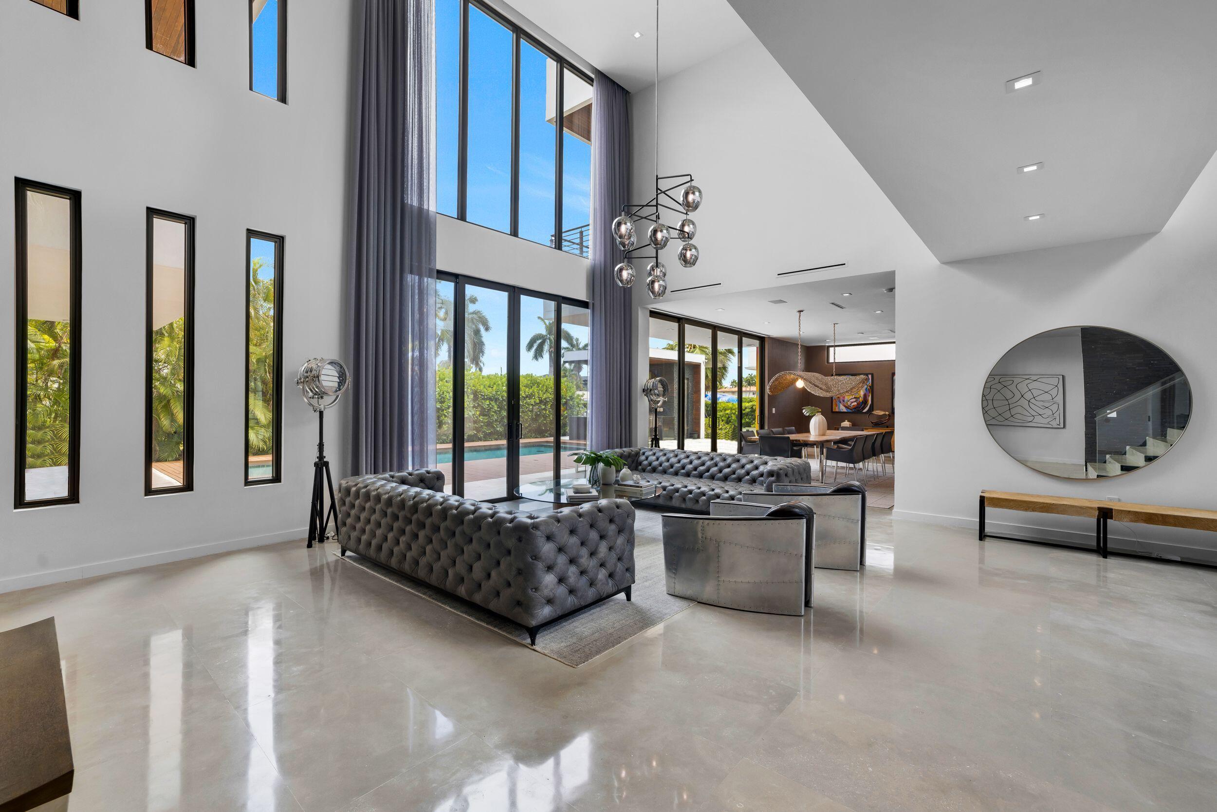 3462 NE 171st North Miami Beach, FL 33160