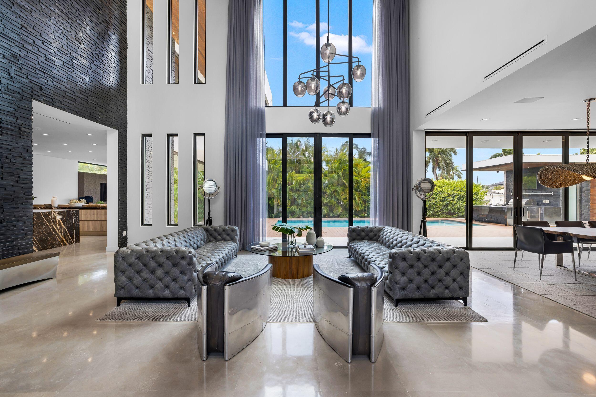 3462 NE 171st North Miami Beach, FL 33160