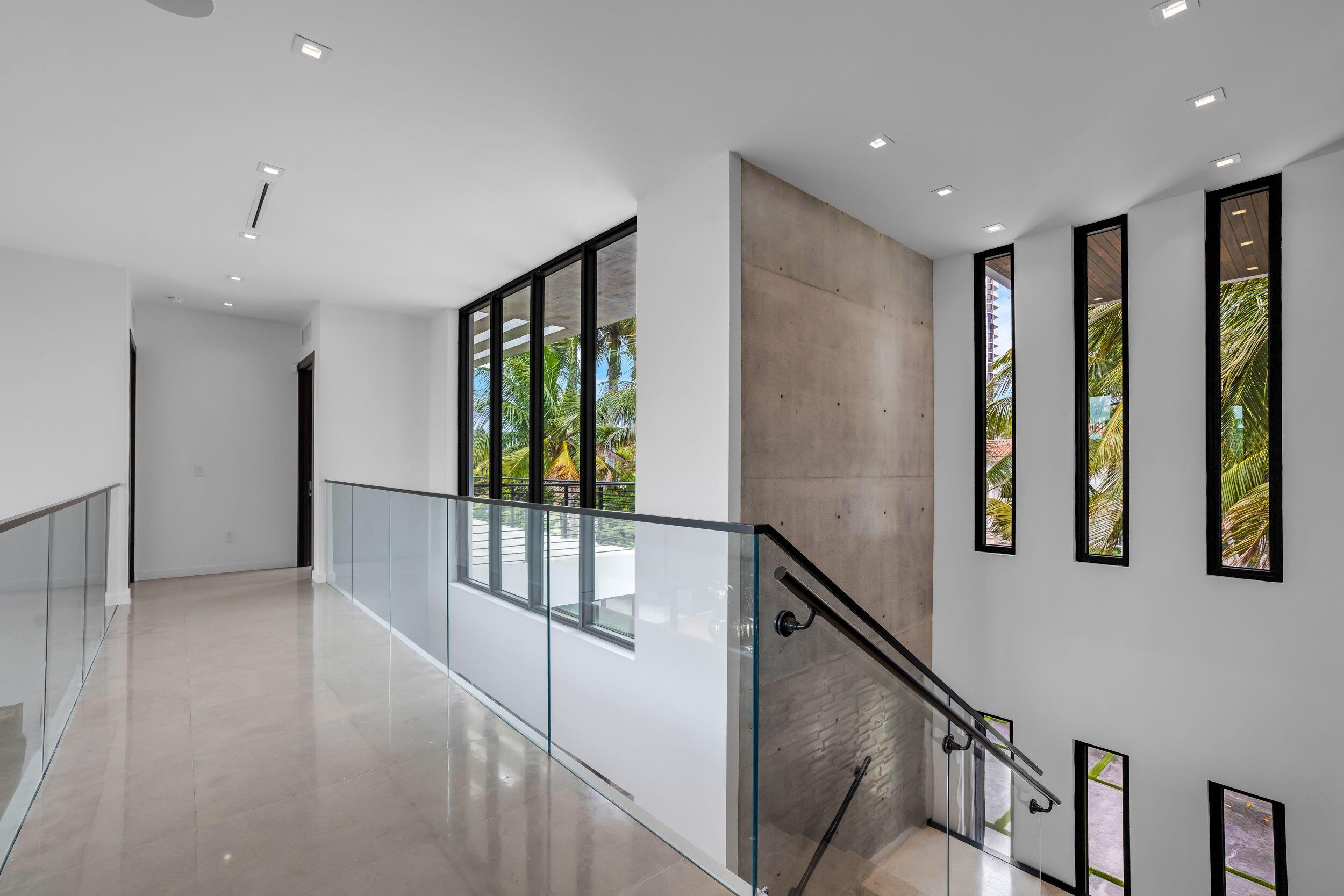 3462 NE 171st North Miami Beach, FL 33160