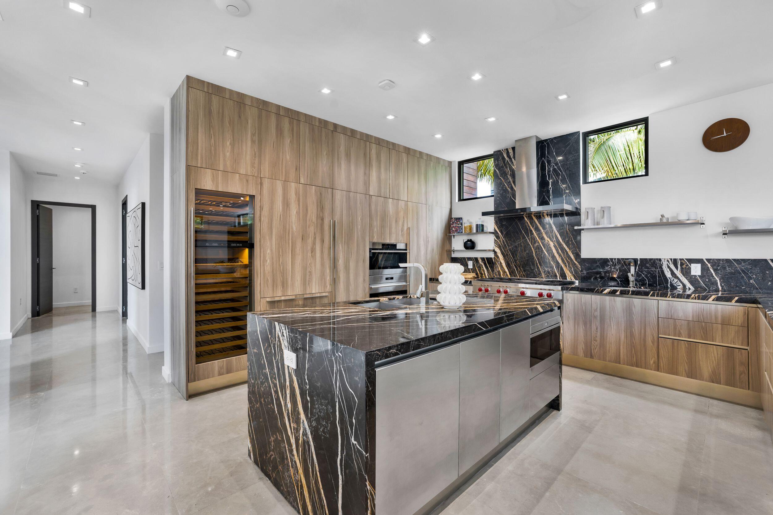 3462 NE 171st North Miami Beach, FL 33160