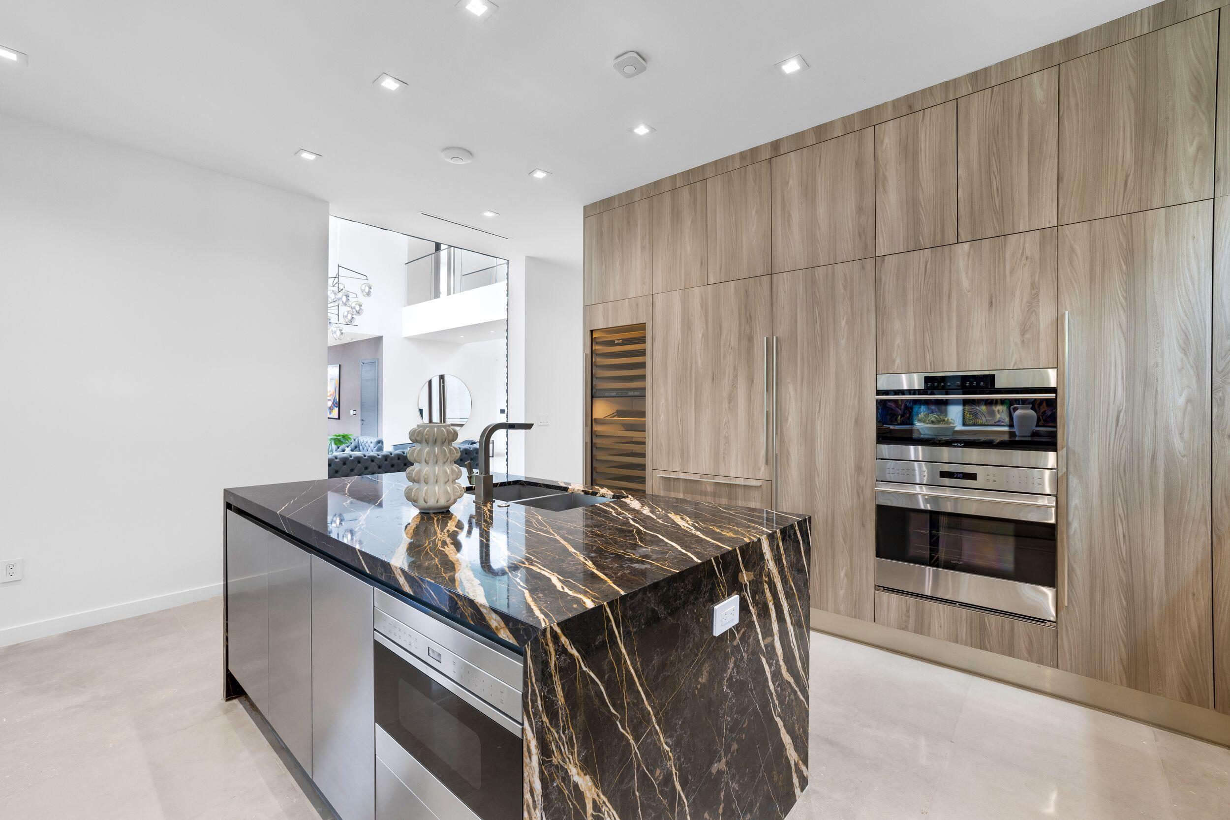 3462 NE 171st North Miami Beach, FL 33160