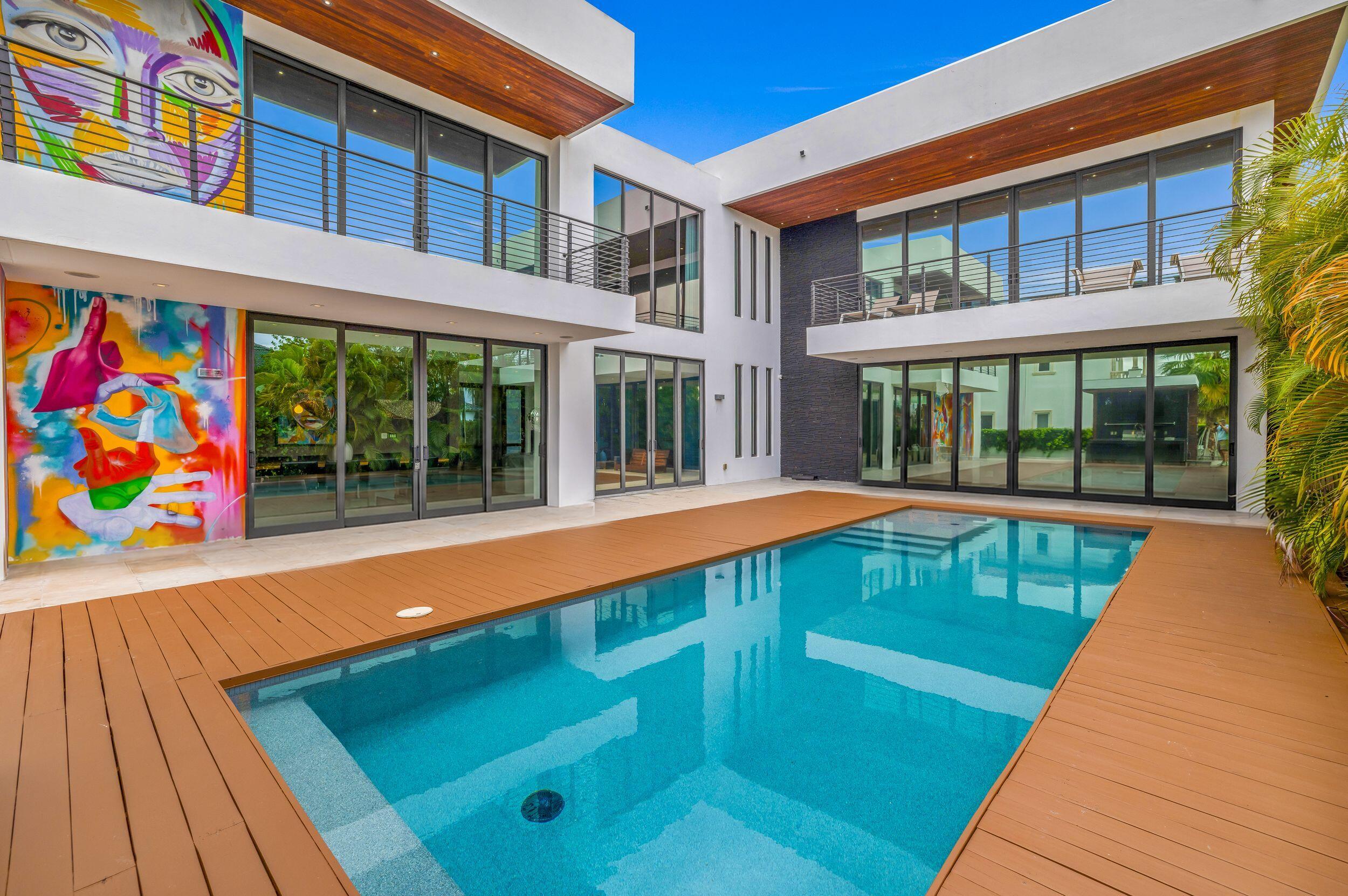3462 NE 171st North Miami Beach, FL 33160