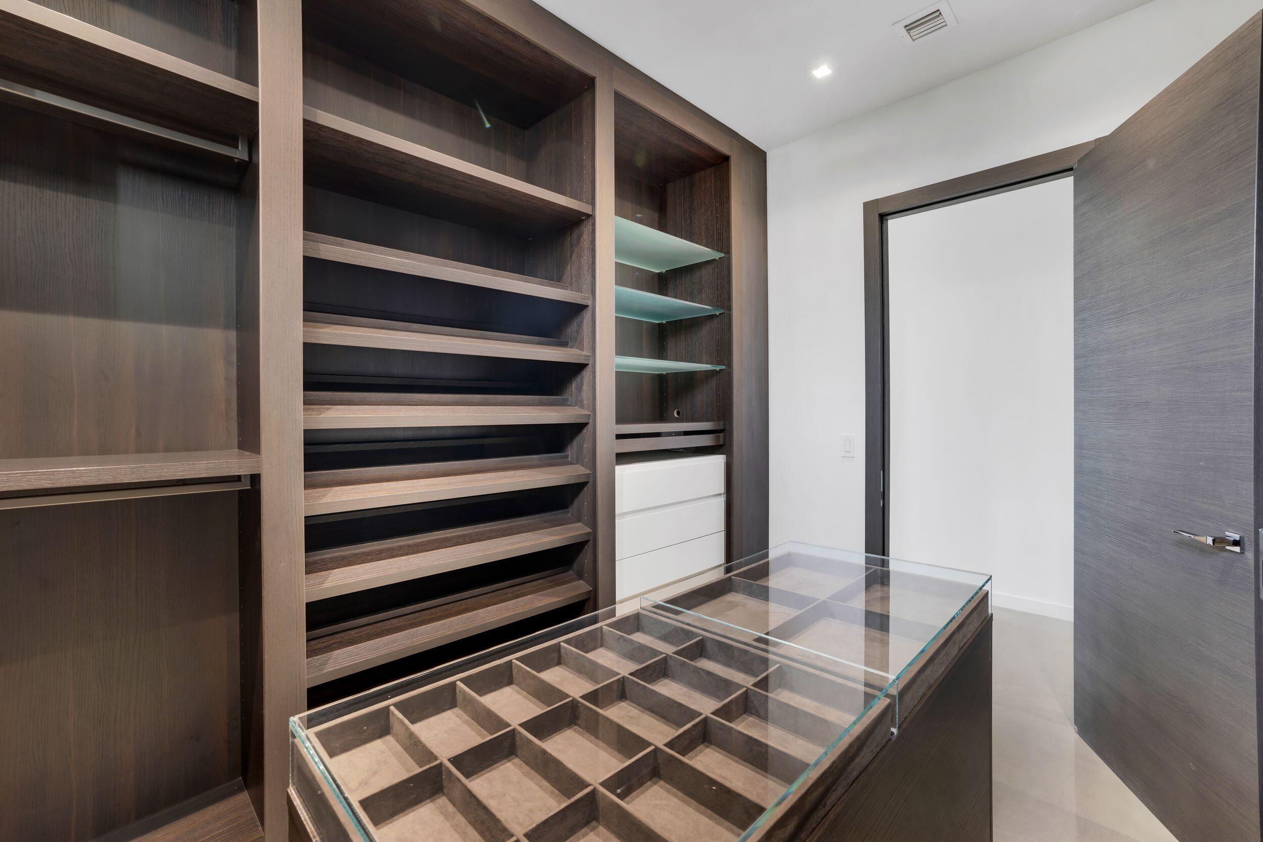 3462 NE 171st North Miami Beach, FL 33160