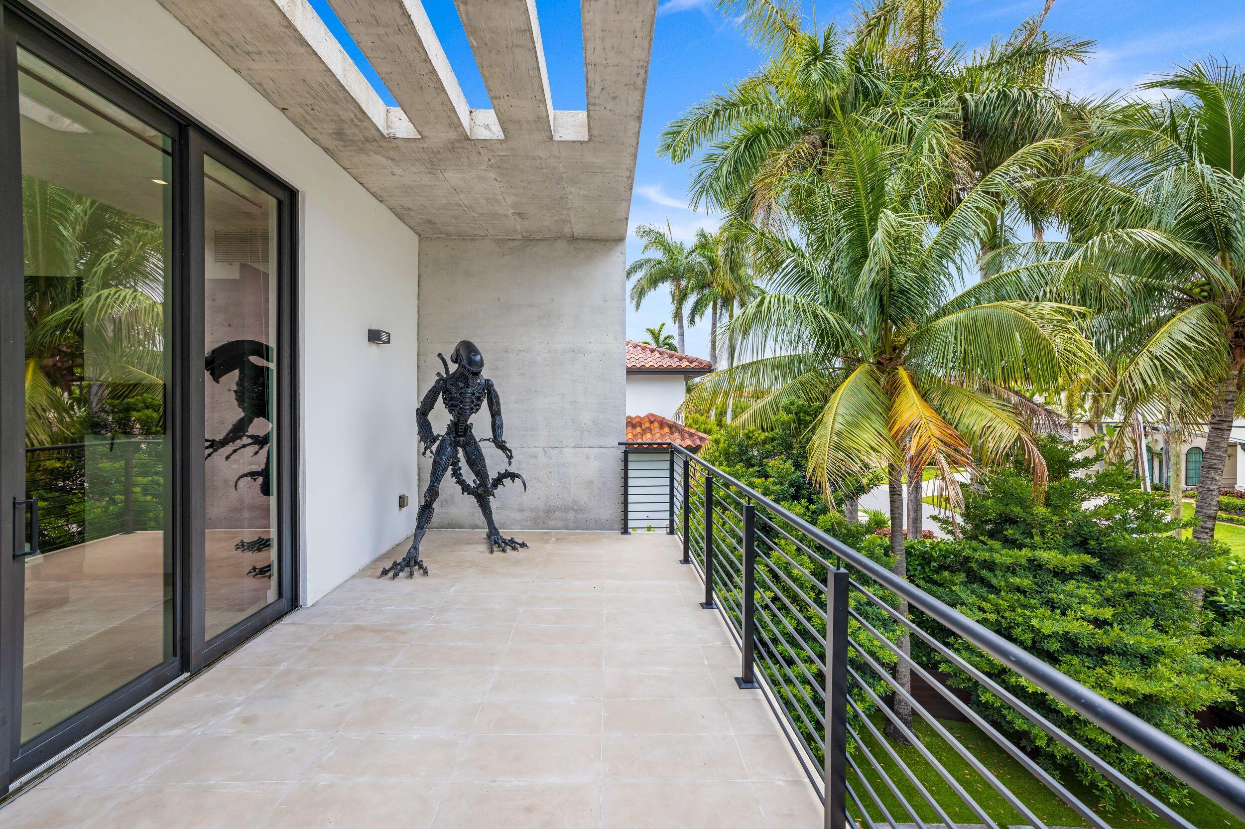 3462 NE 171st North Miami Beach, FL 33160