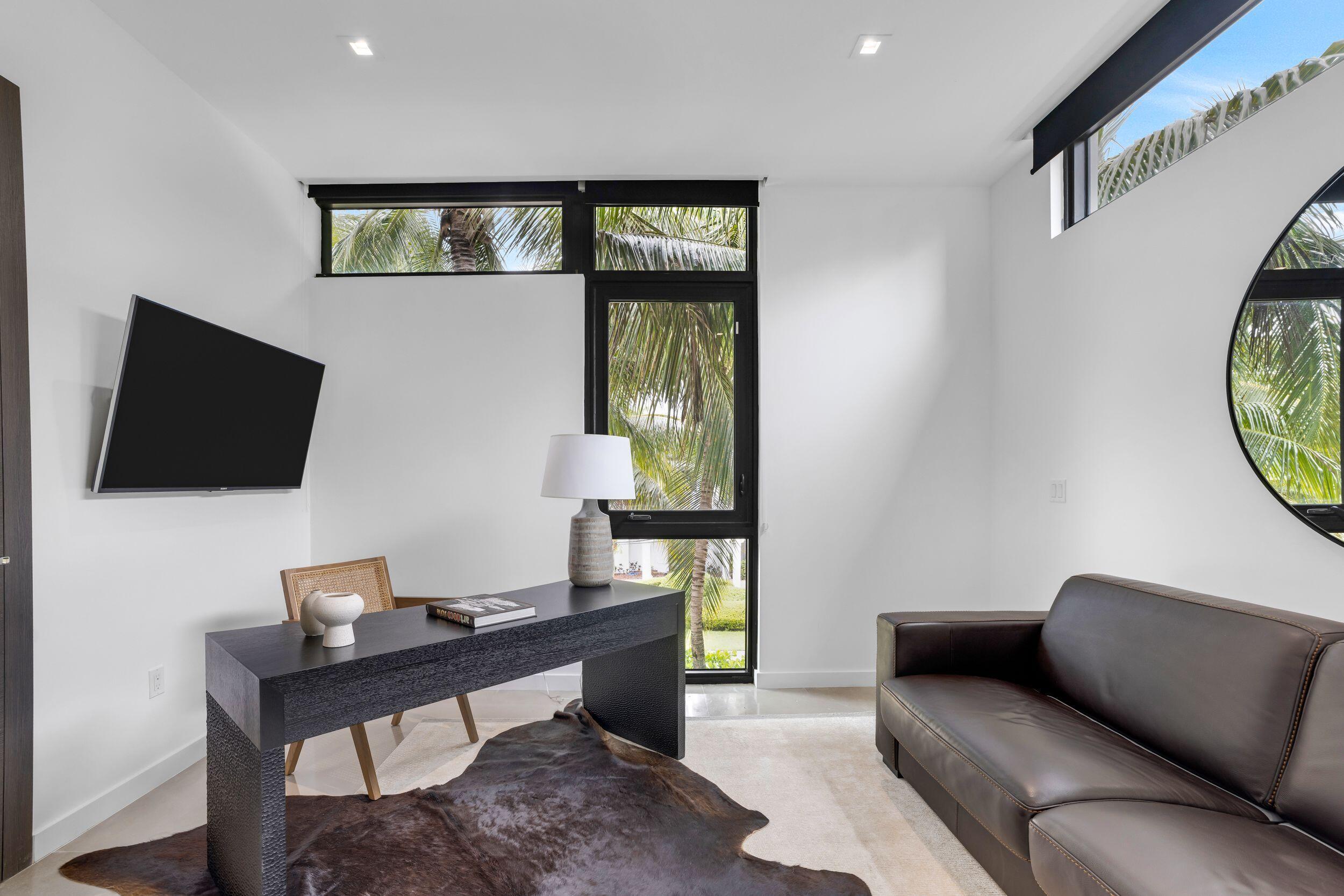 3462 NE 171st North Miami Beach, FL 33160