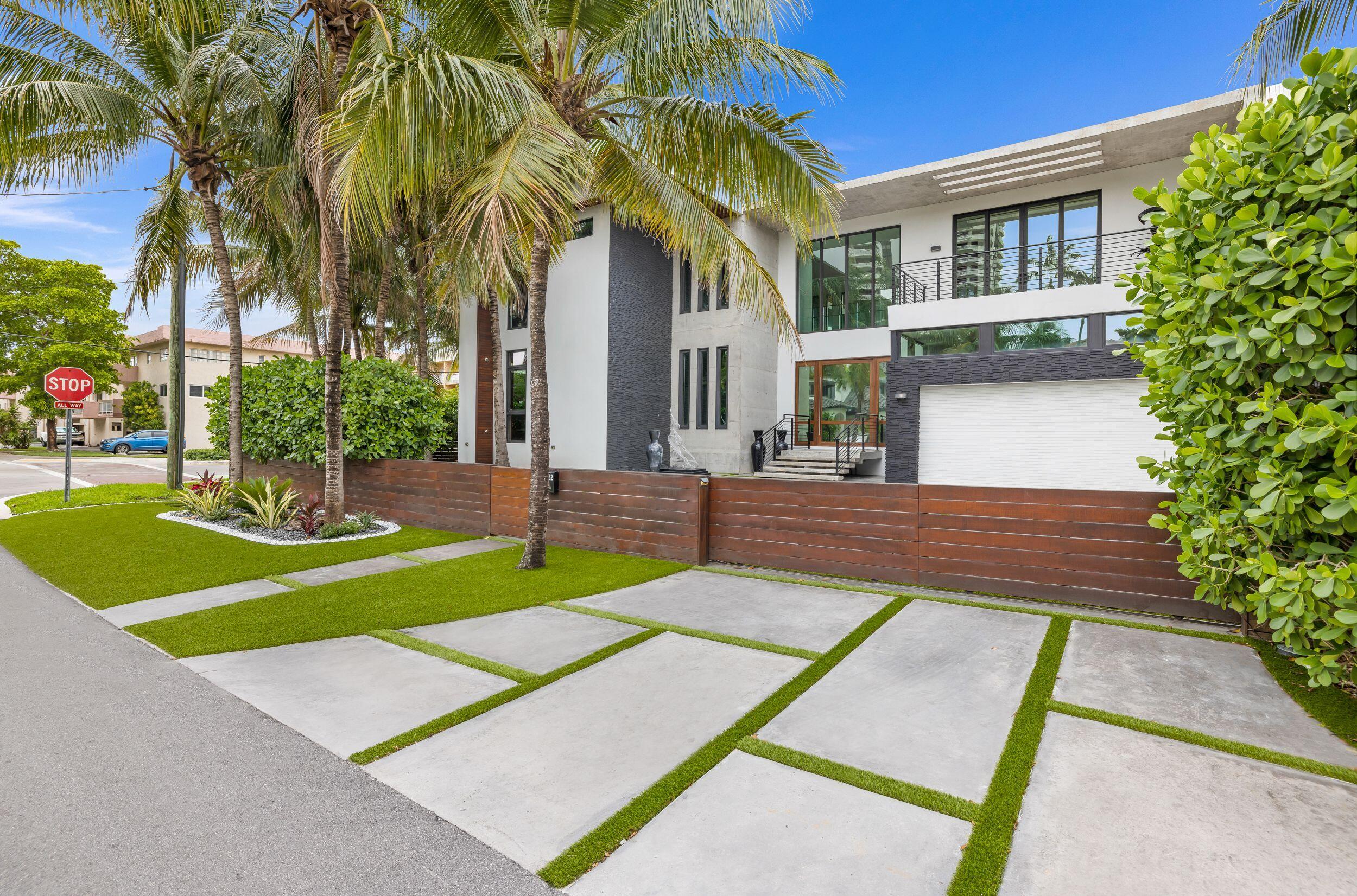 3462 NE 171st North Miami Beach, FL 33160