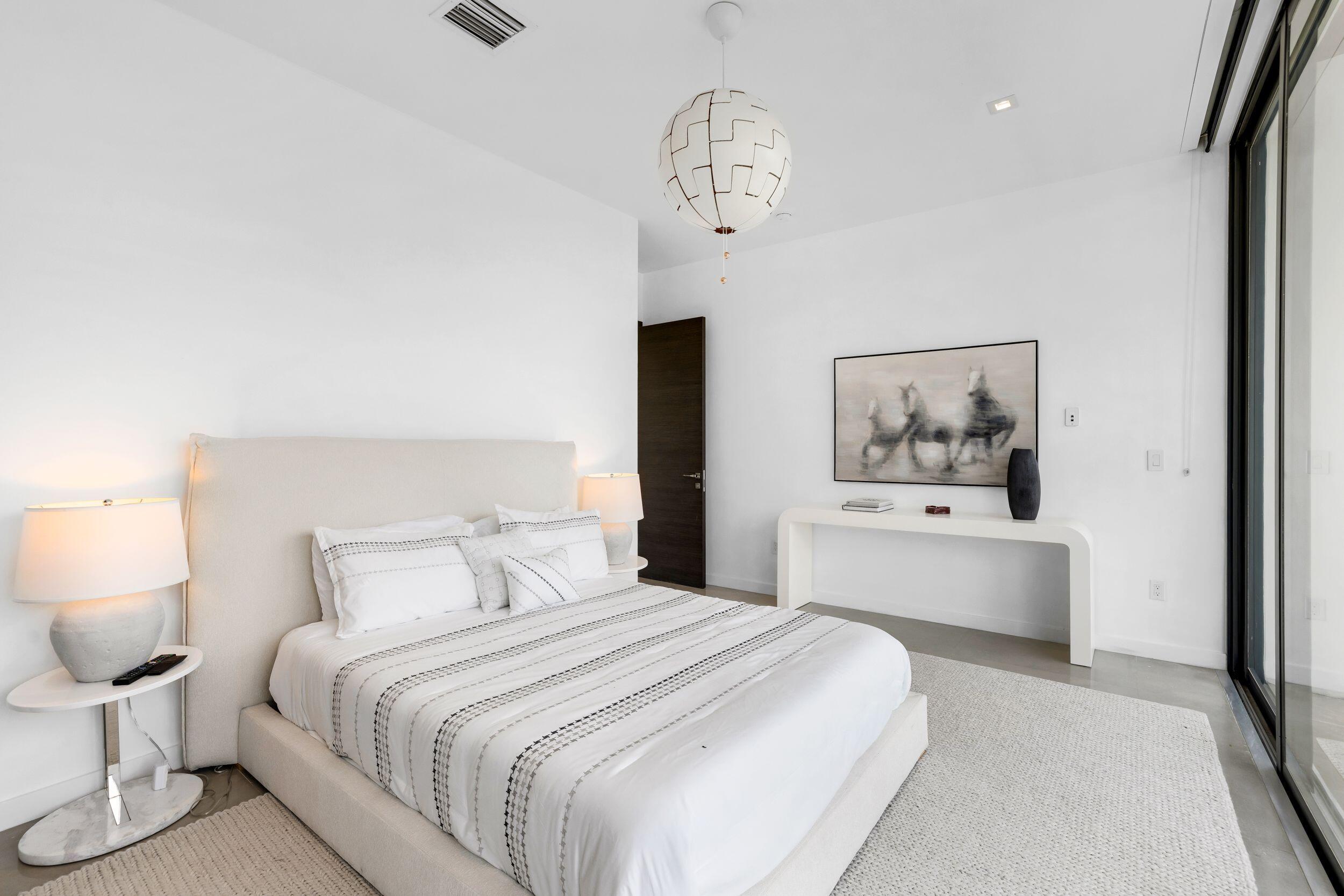 3462 NE 171st North Miami Beach, FL 33160