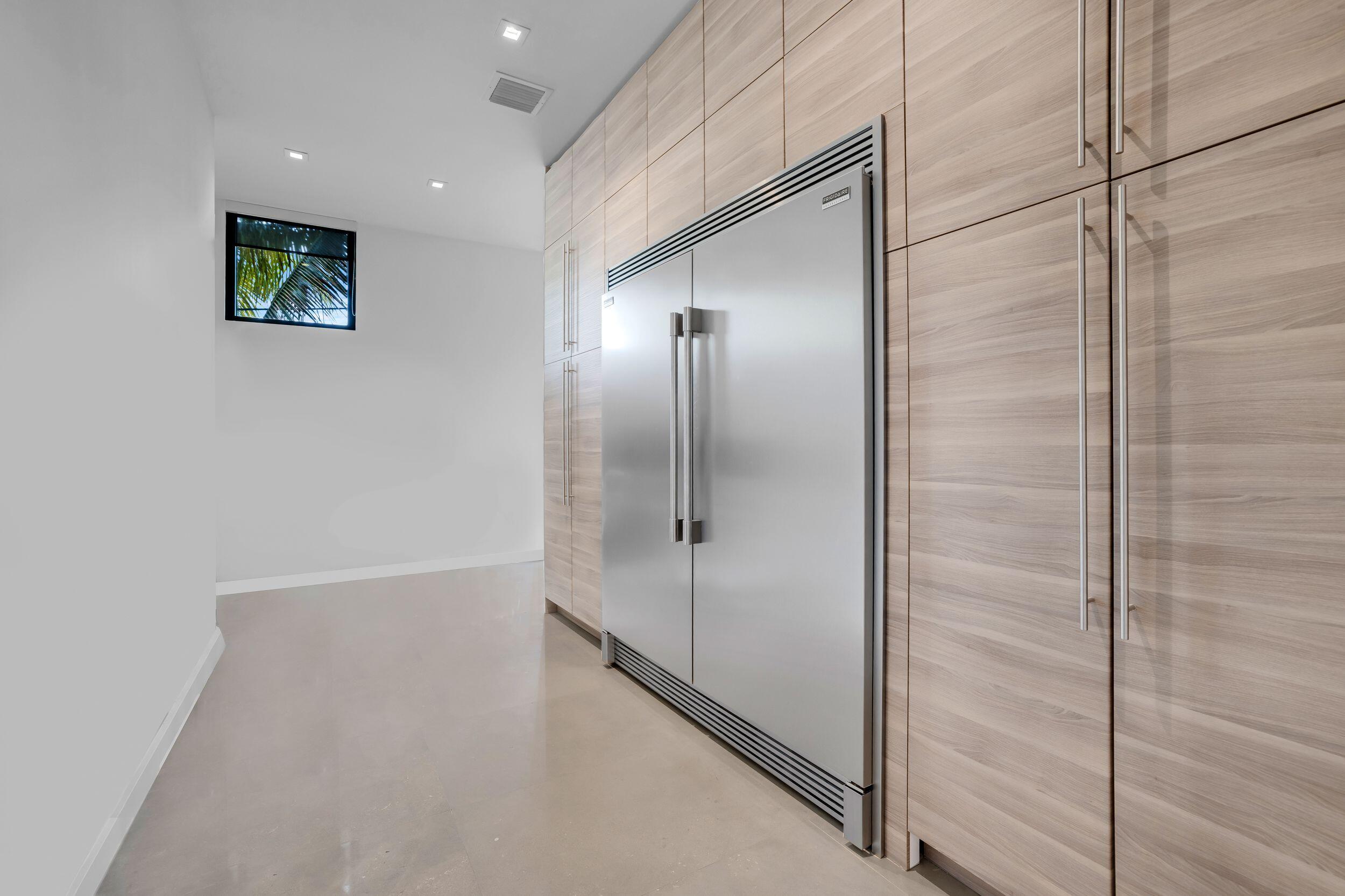 3462 NE 171st North Miami Beach, FL 33160