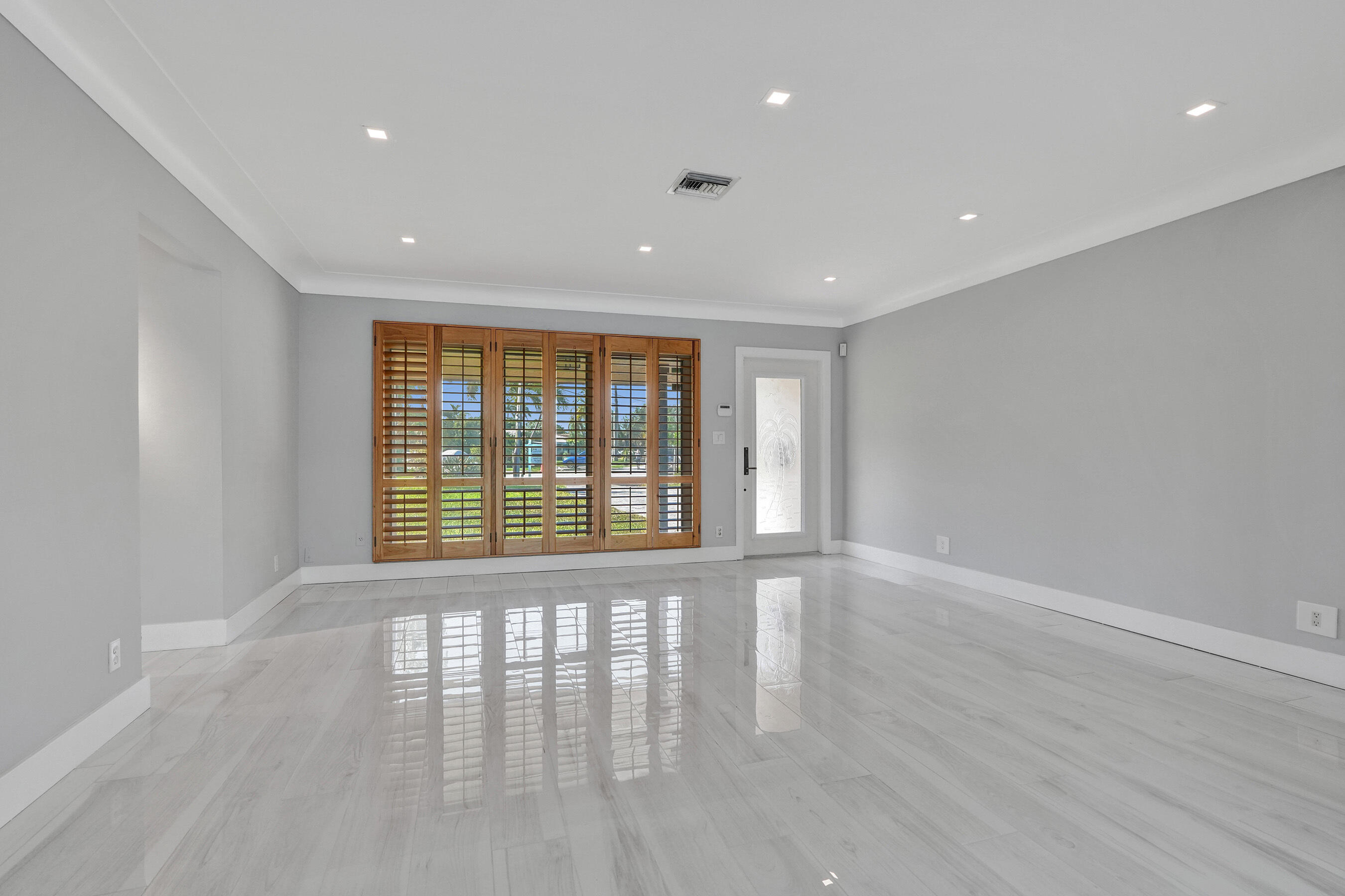 271 SE 5th Pompano Beach, FL 33060